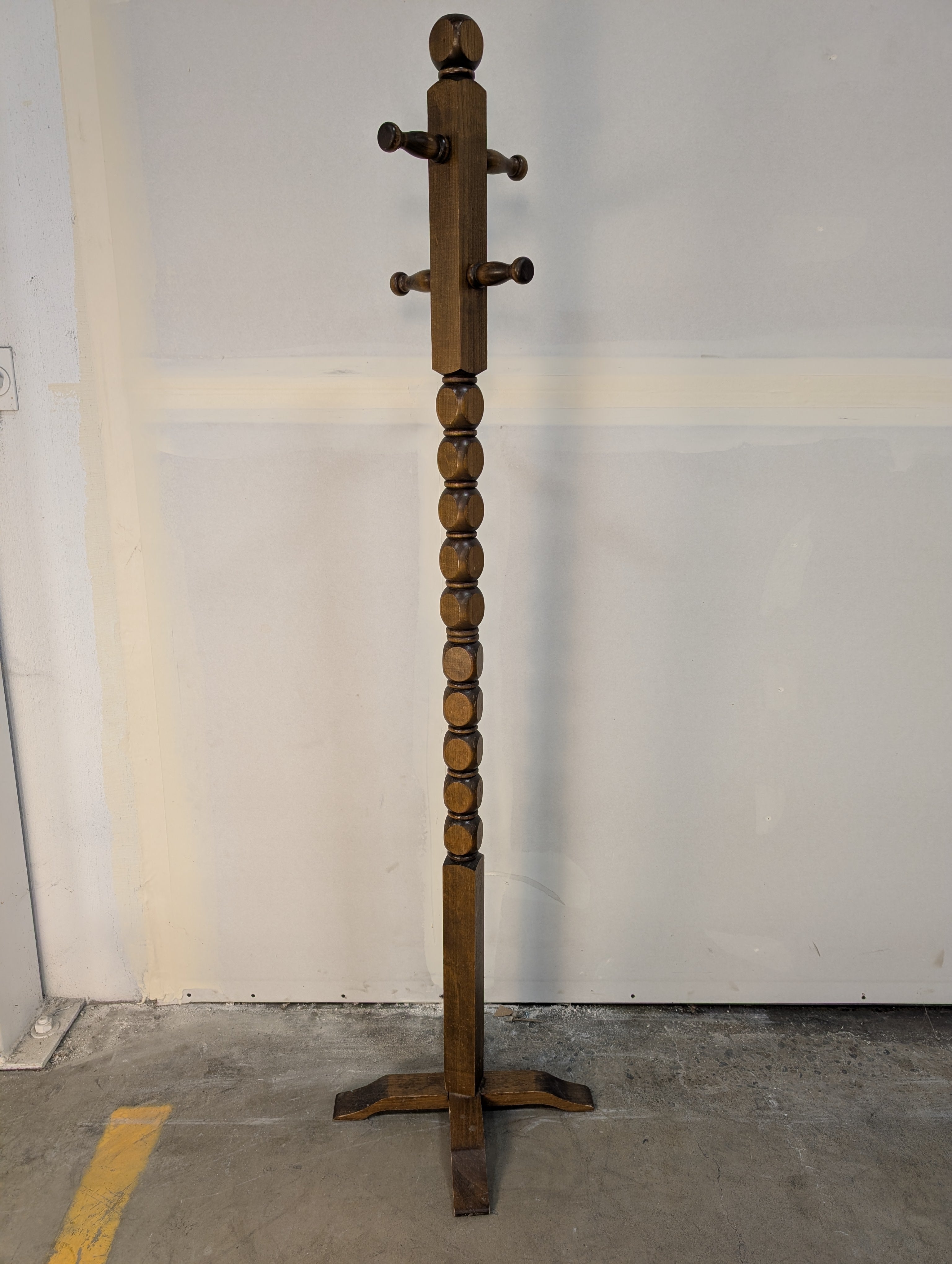 Vintage Turned Hardwood Coat Rack Hall Tree