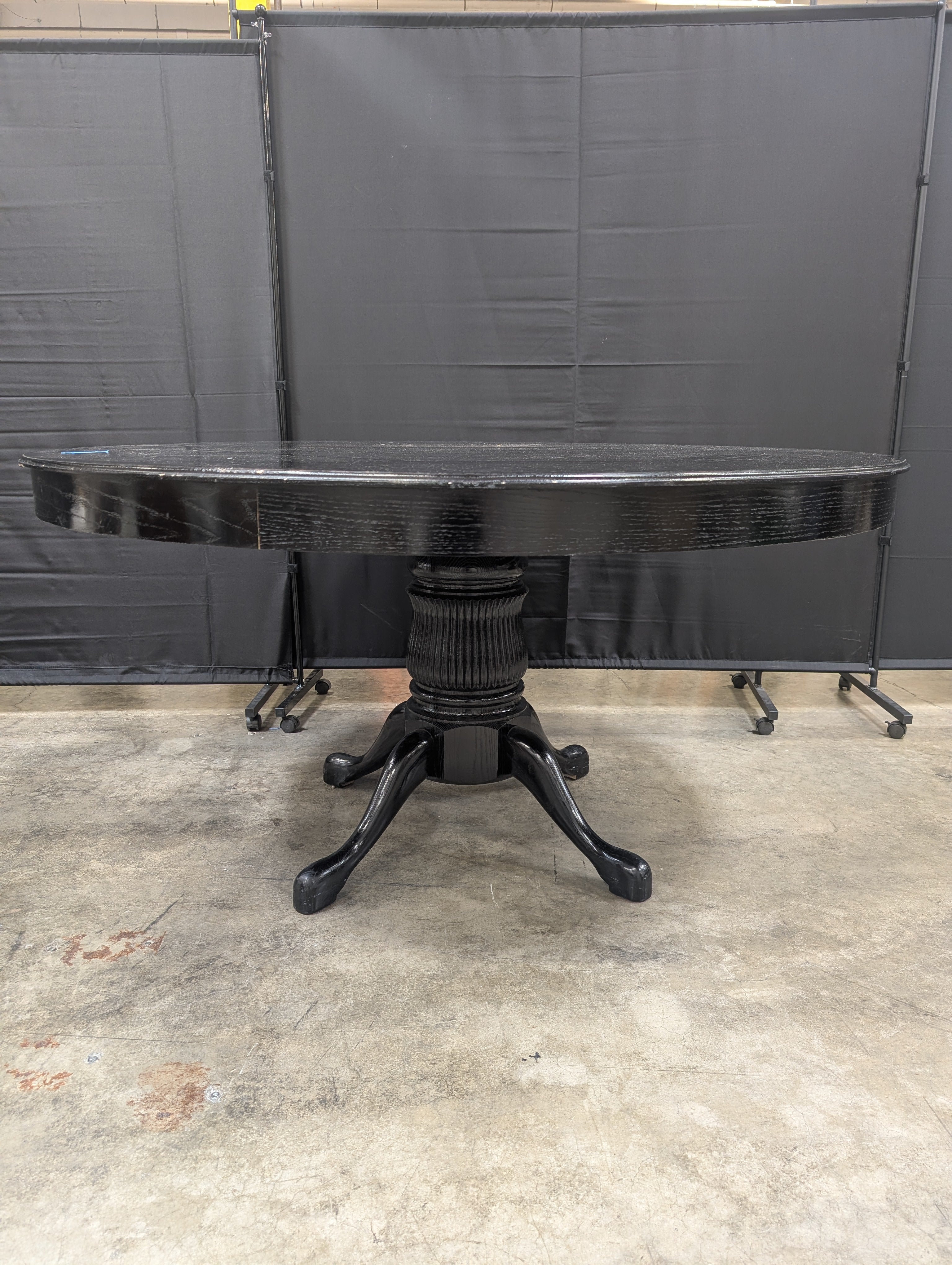 Round Black Pedestal Poker Table with Cup Holders