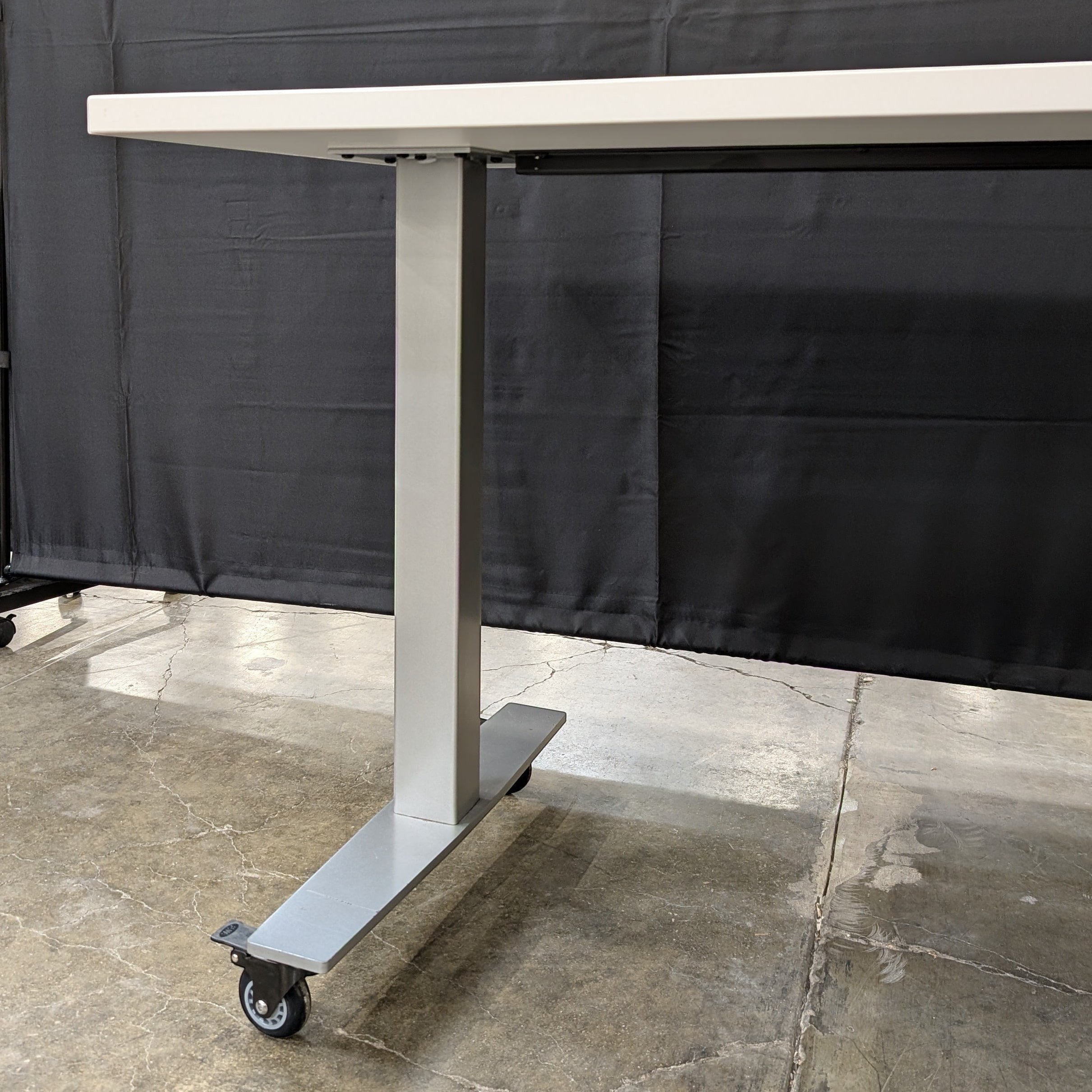 Sienna TL Modern White Top Table with Locking Casters