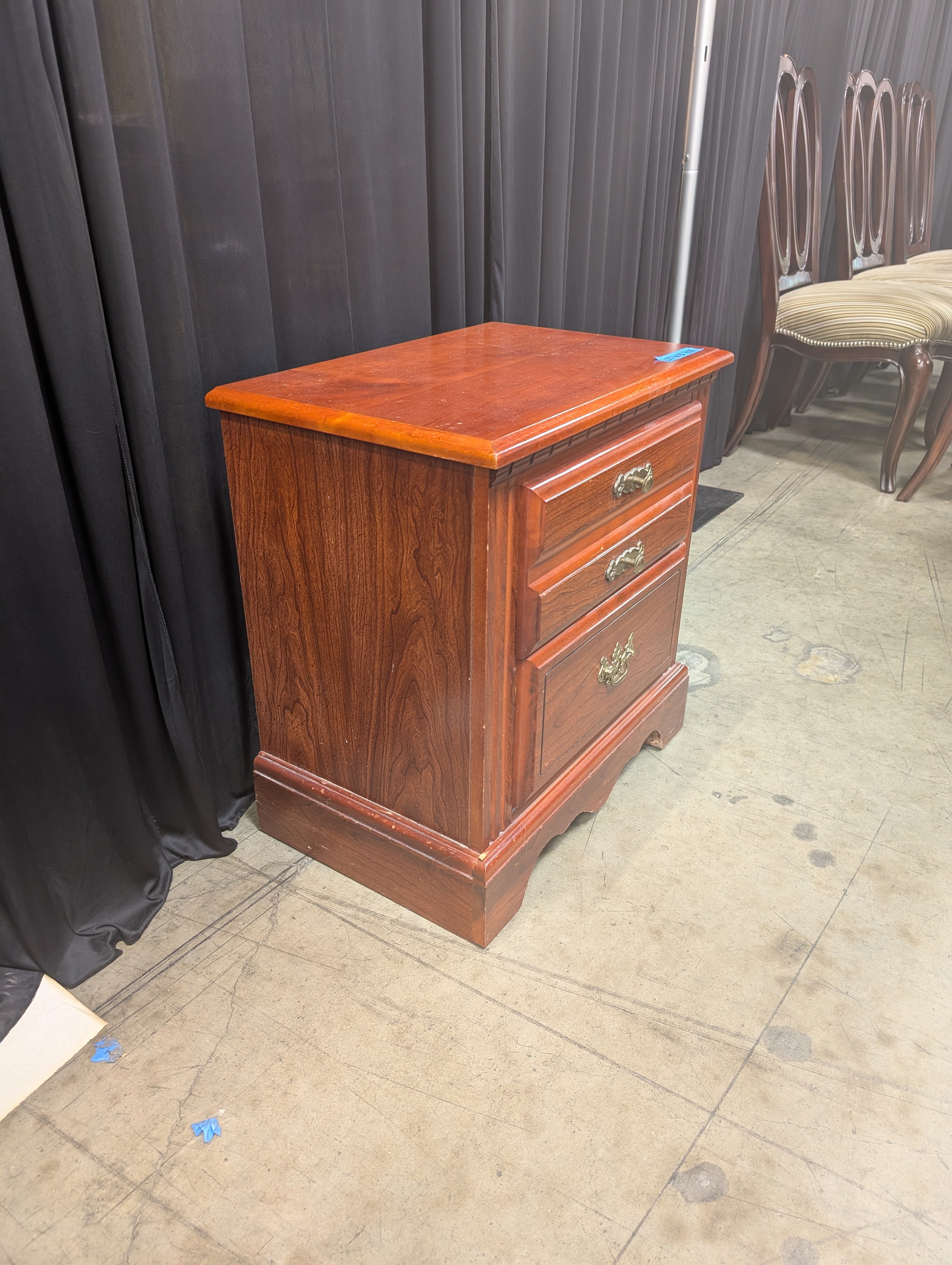 Traditional Three-Drawer Wood Nightstand with Brass Hardware