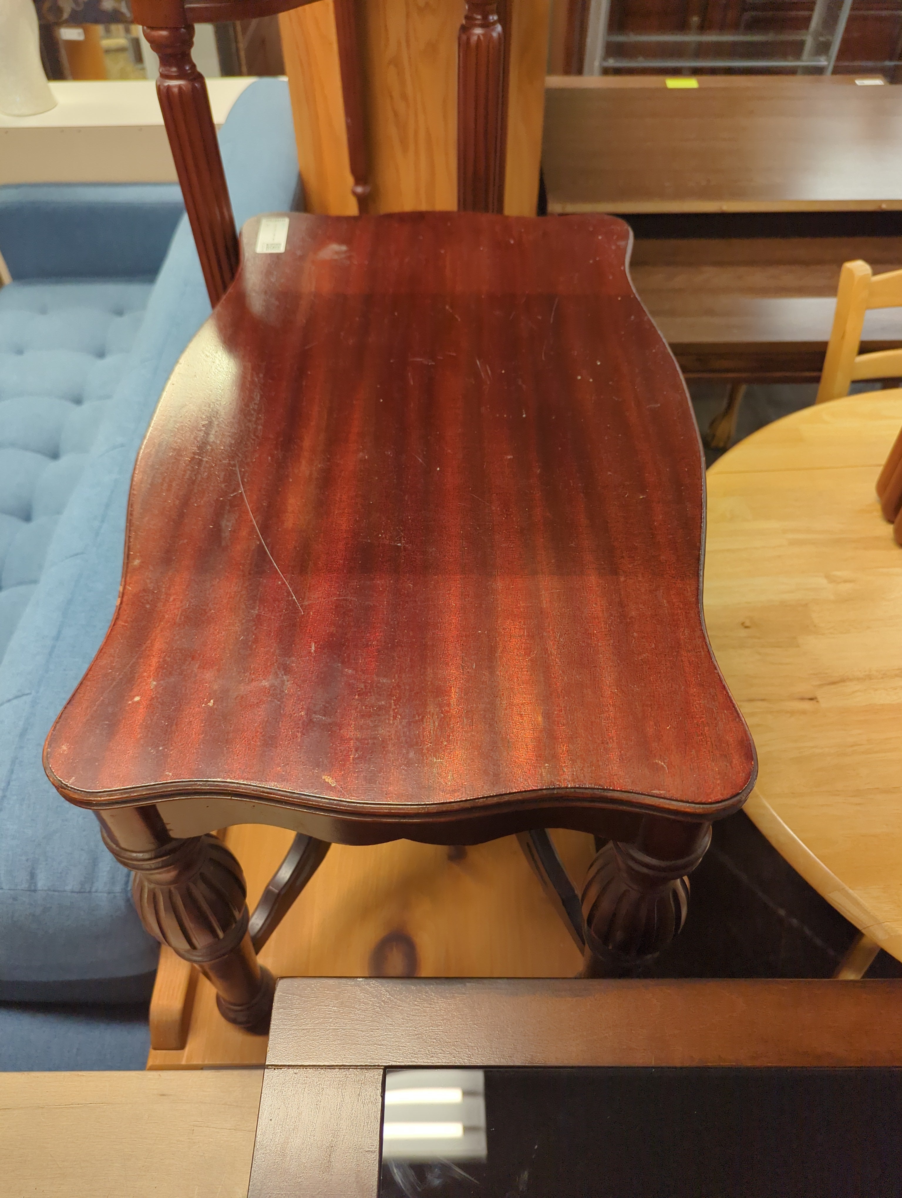 Small Side / Coffee Table