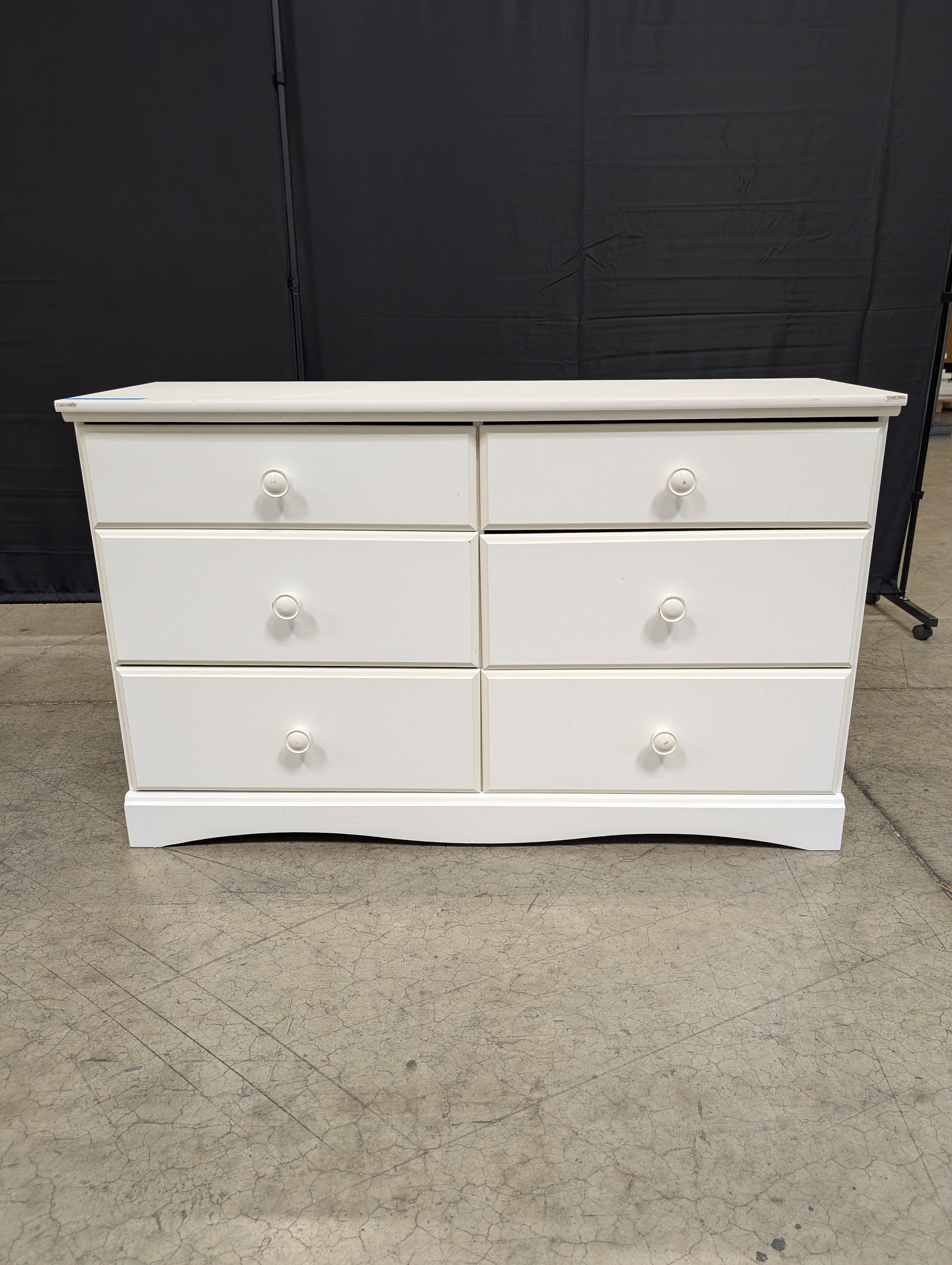 Versatile White Six-Drawer Storage Chest