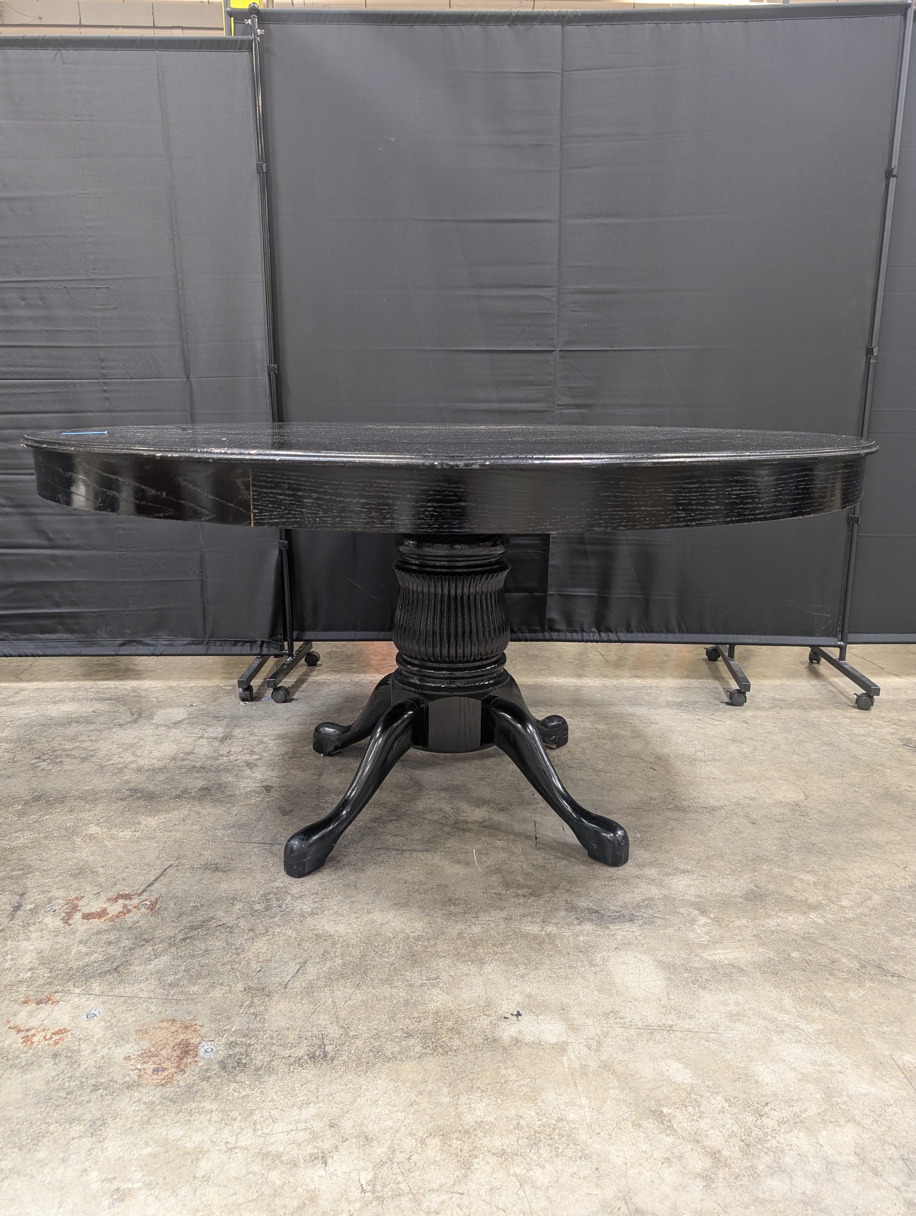 Round Black Pedestal Poker Table with Cup Holders