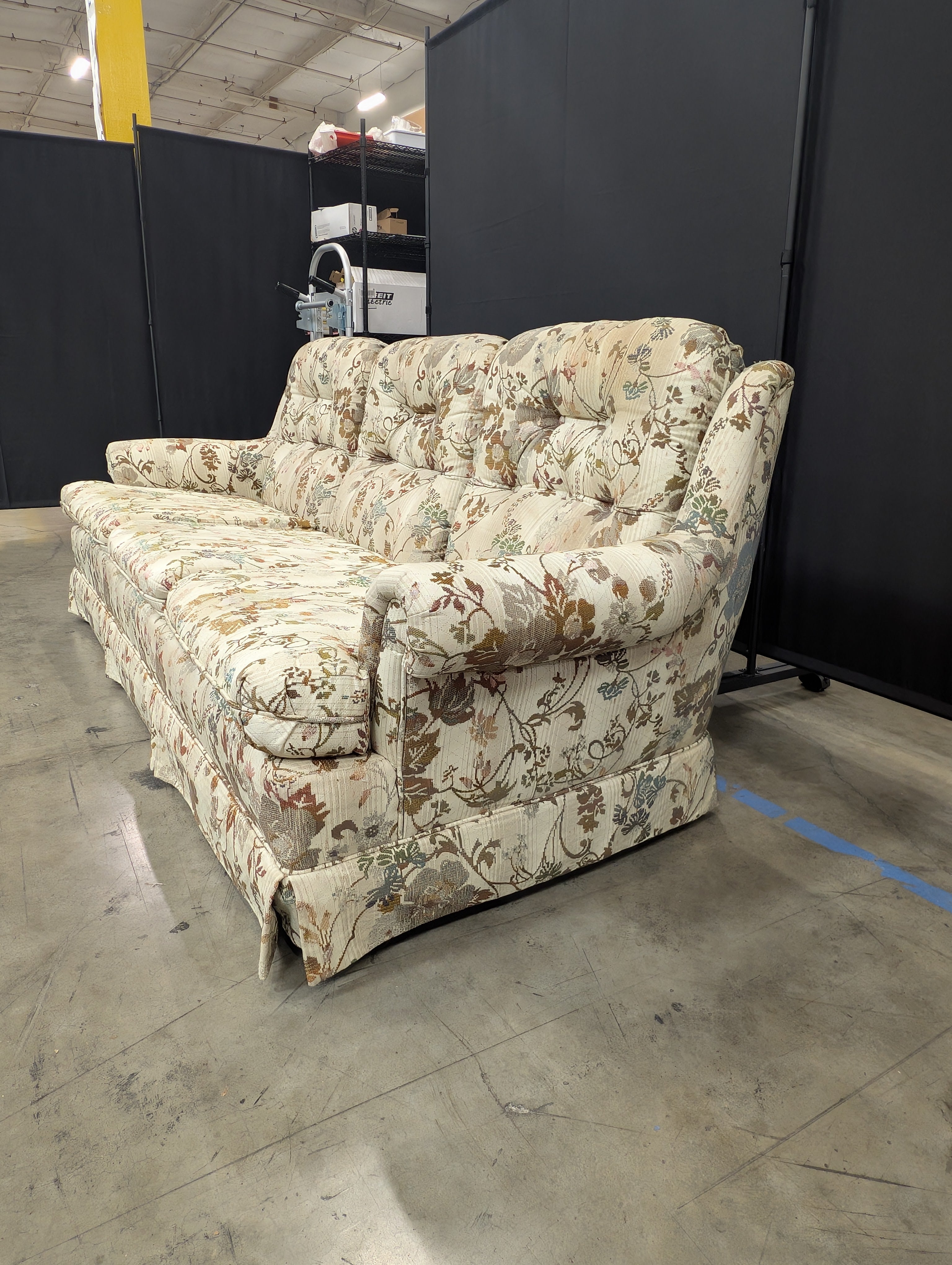Vintage Style Floral Stratford Company Three-Seater Sofa