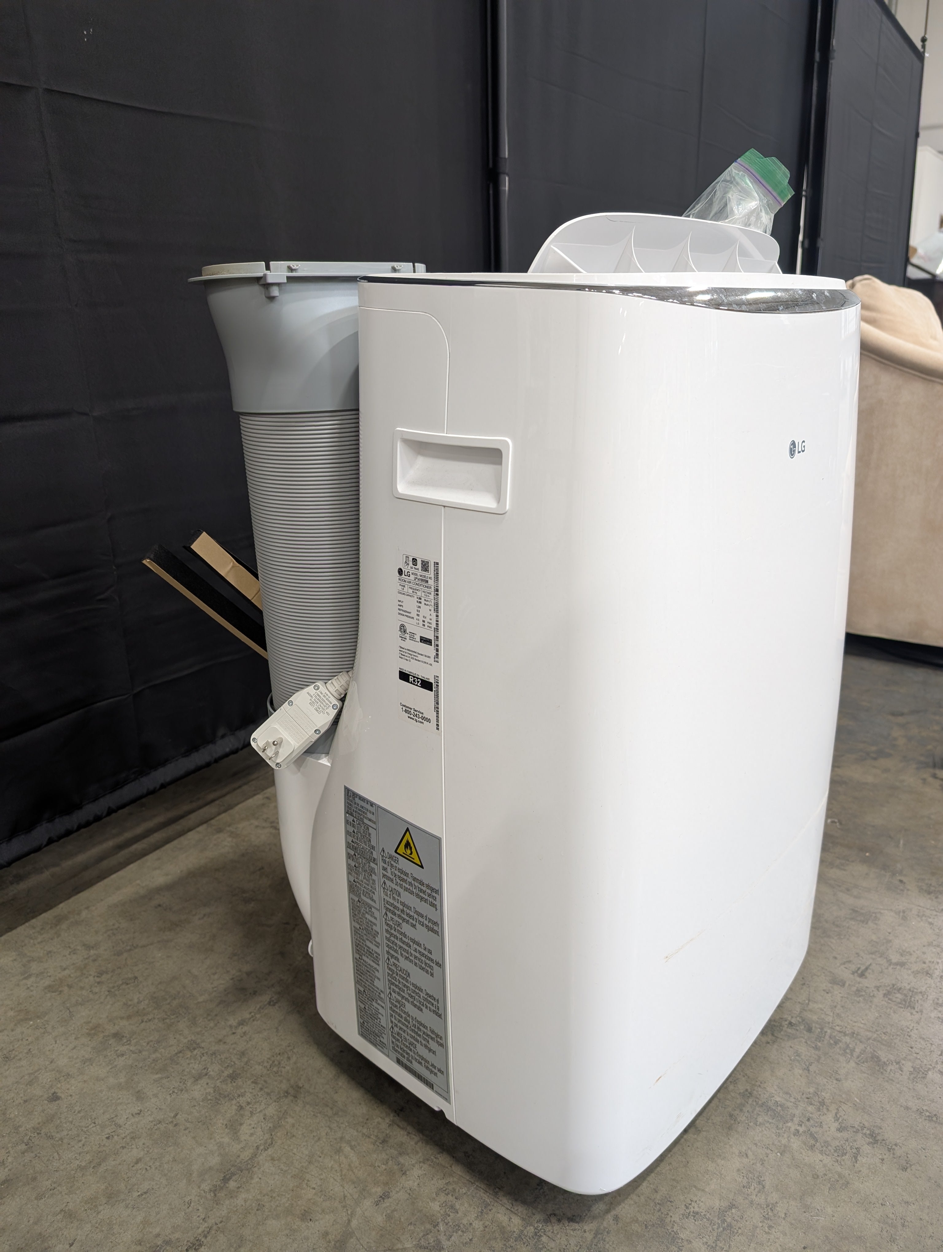 White LG DUAL Inverter Portable Air Conditioner