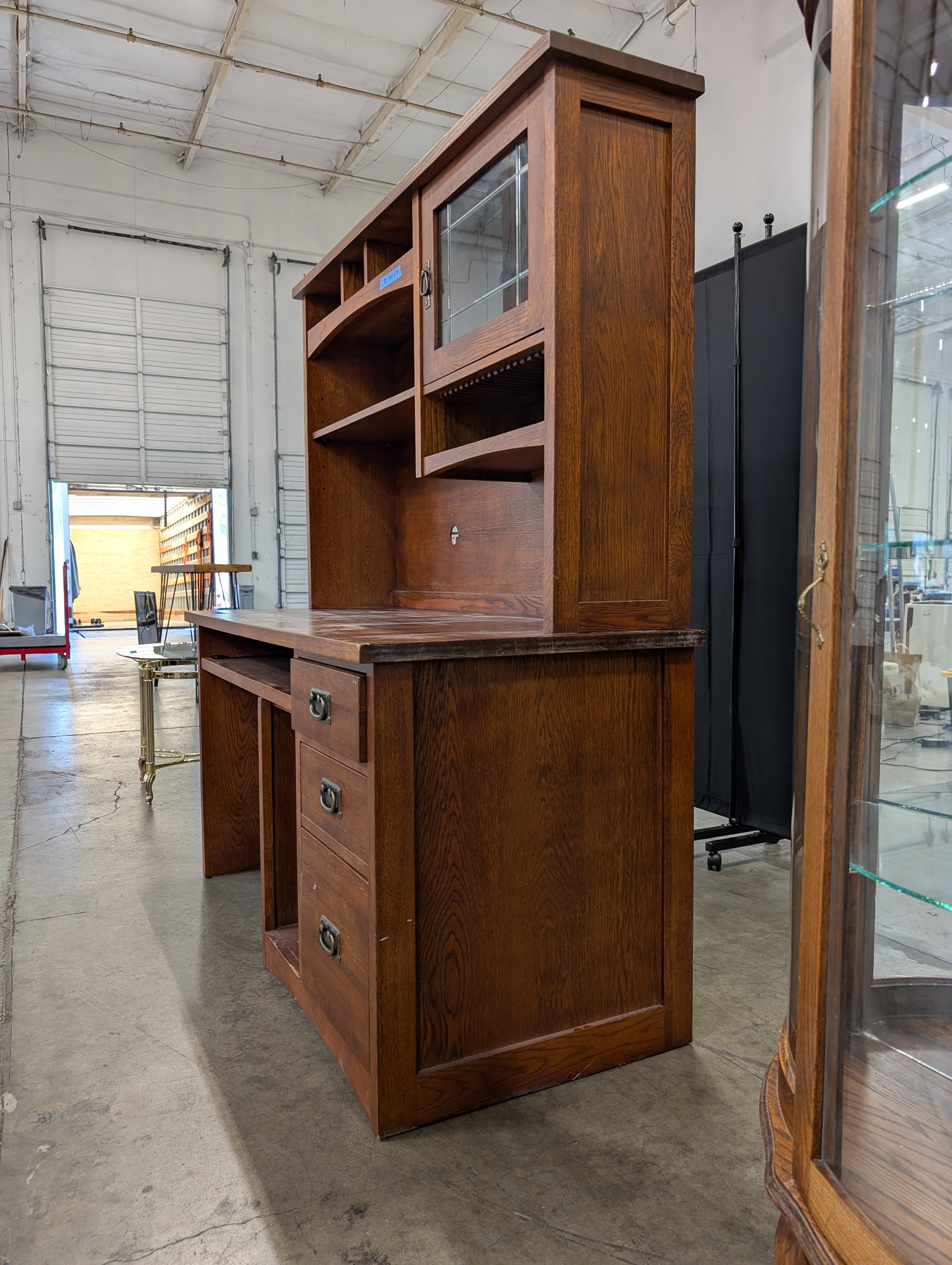 Classic Tradewins Brown Wooden Desk with Hutch