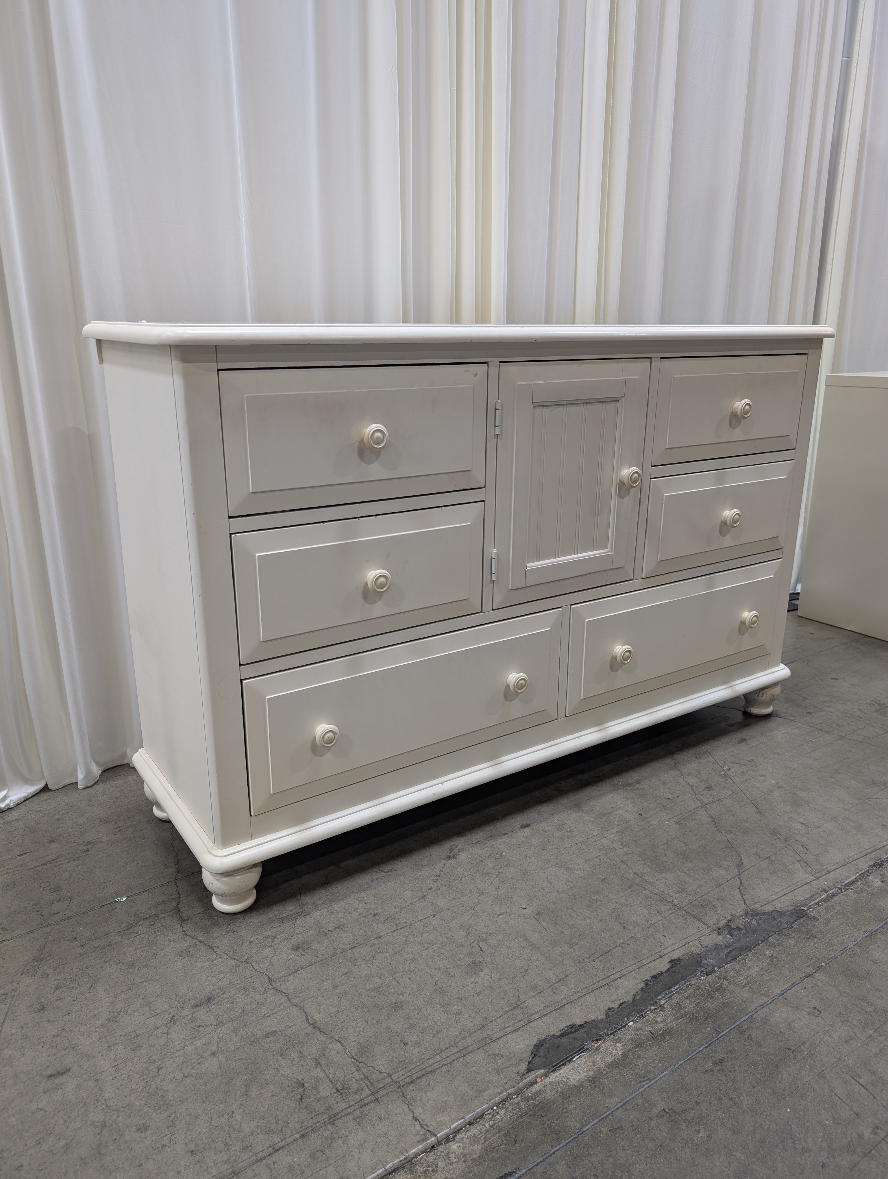 White Painted Wood Dresser