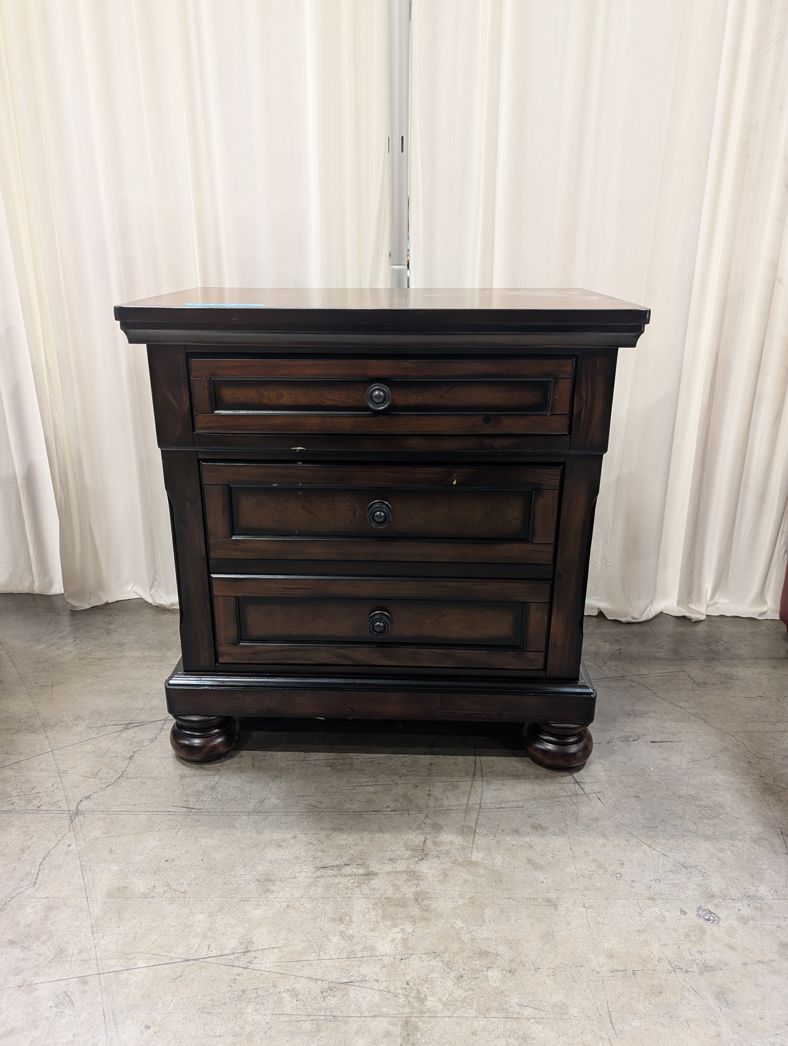 Traditional Dark Cherry Wood Nightstand with Bun Feet