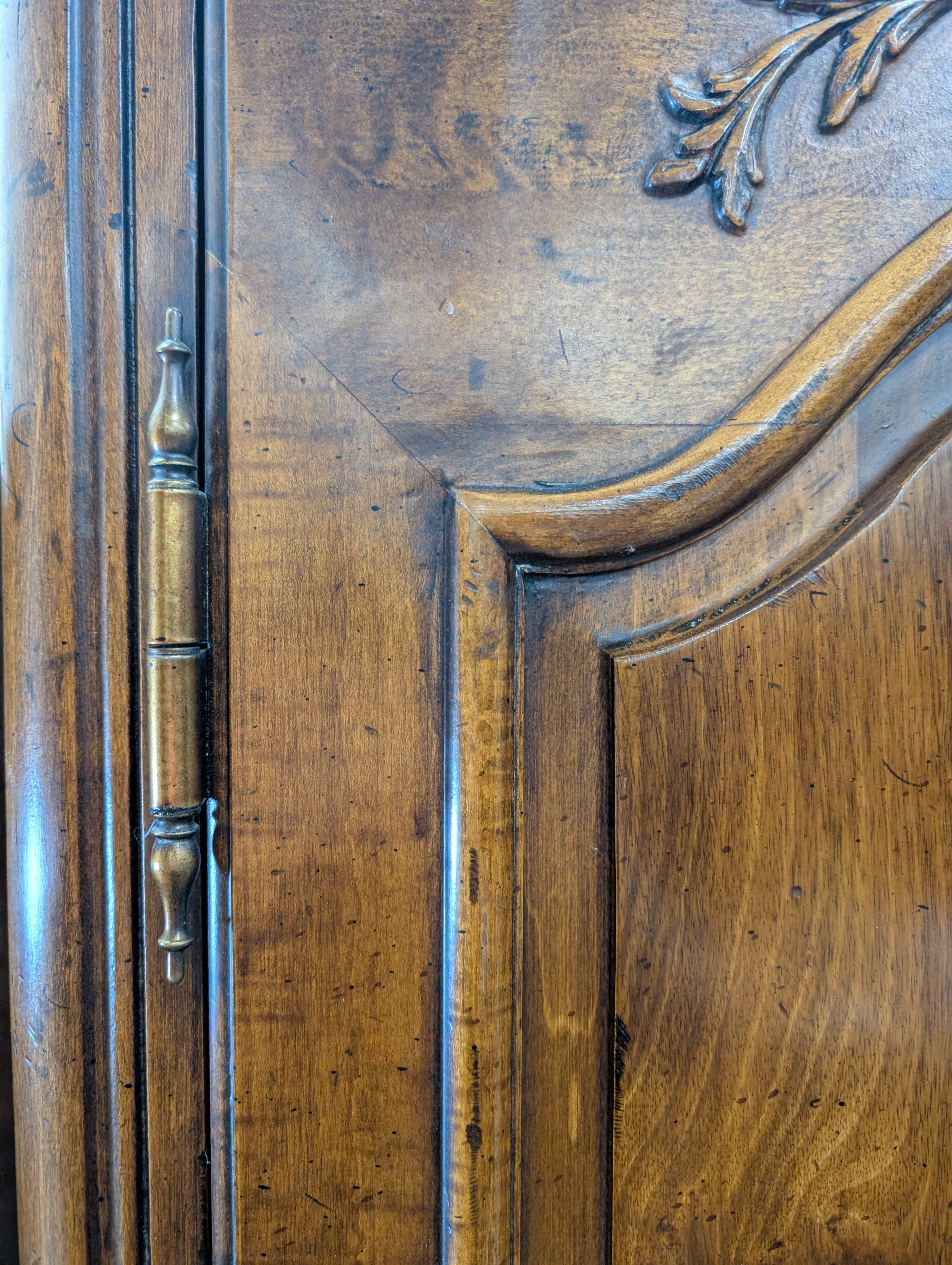 Henredon 2-Door Armoire: Rich Hardwood Wardrobe