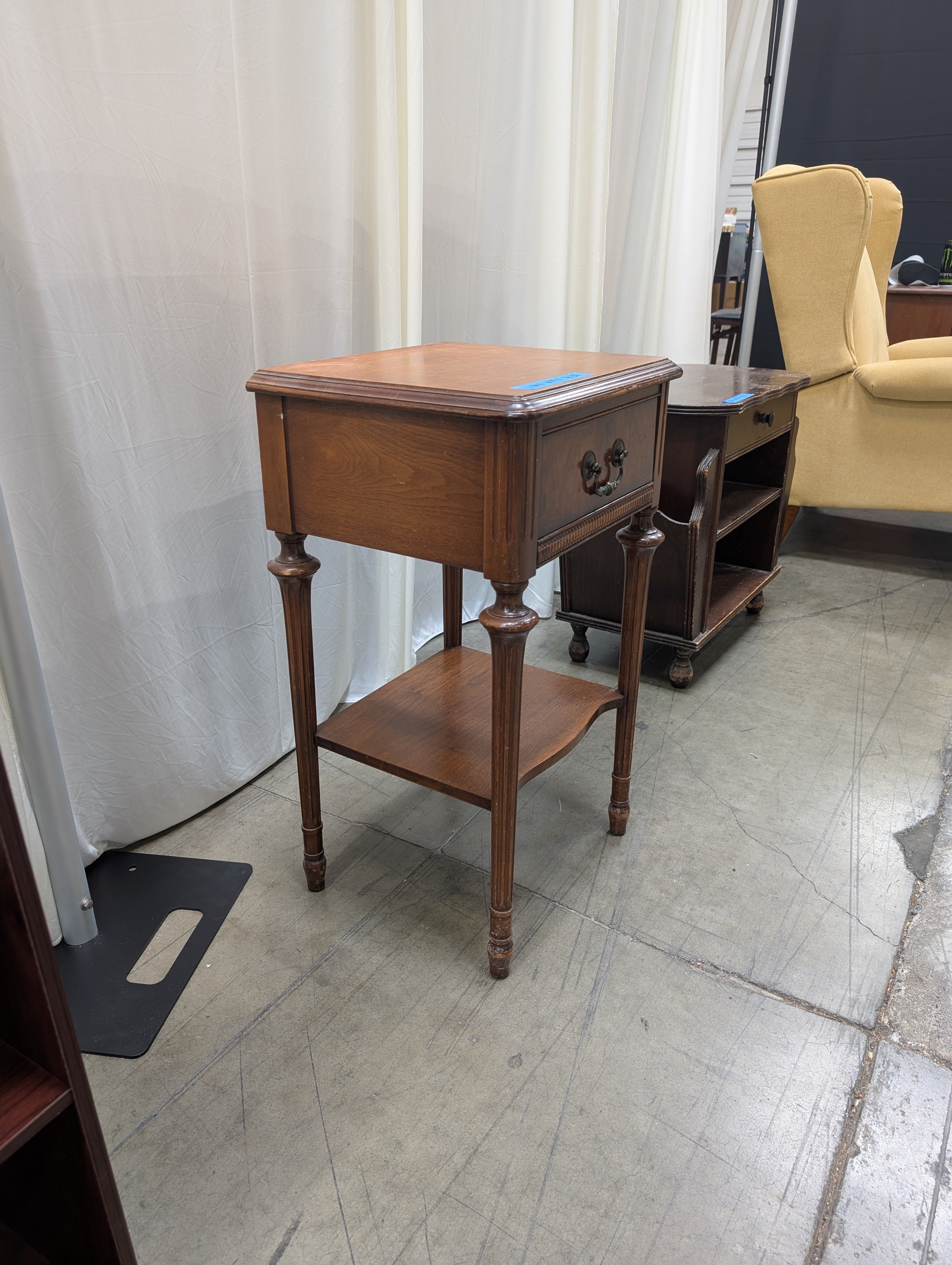 Vintage Single-Drawer Nightstand in Dark Wood