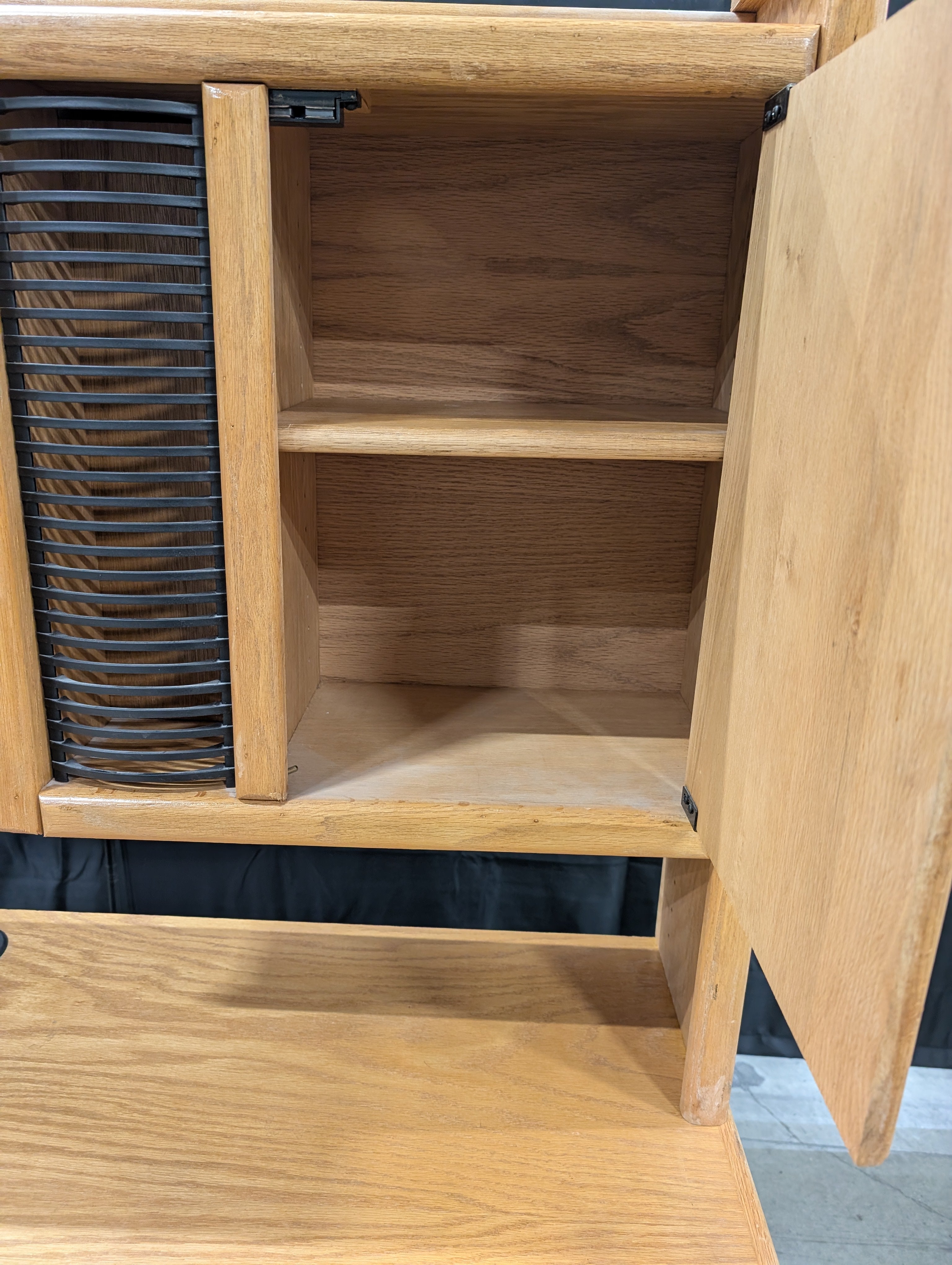 Sturdy Wood Desk with Integrated Hutch and Storage