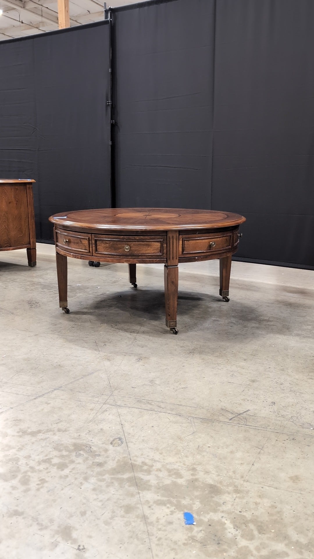 Classic Round Wood Coffee Table with Inlay Design