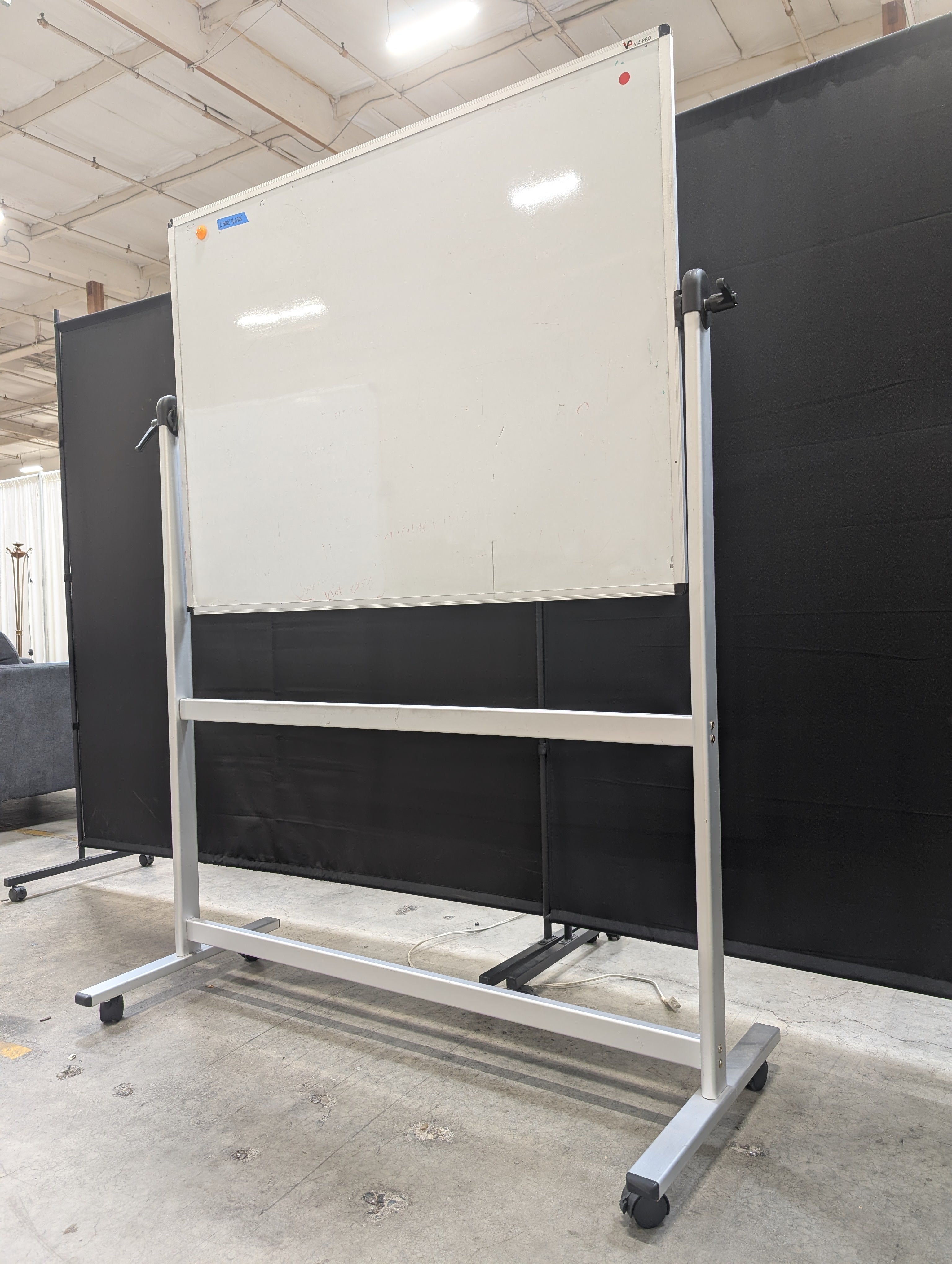 VIZ-PRO Rolling Magnetic Whiteboard in Aluminum