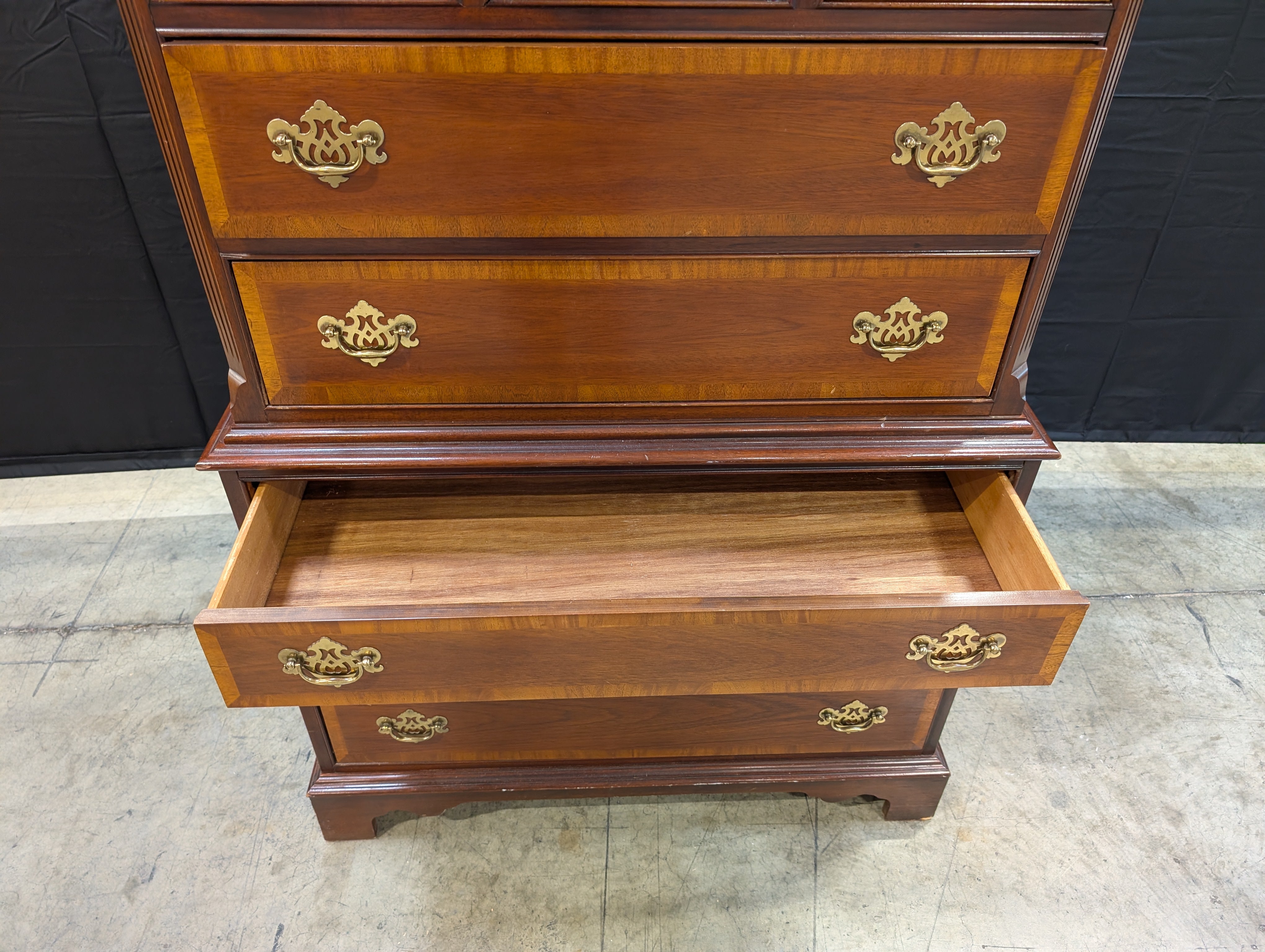 Dixie 1981 Traditional Wood Chest on Chest Dresser with Brass Hardware