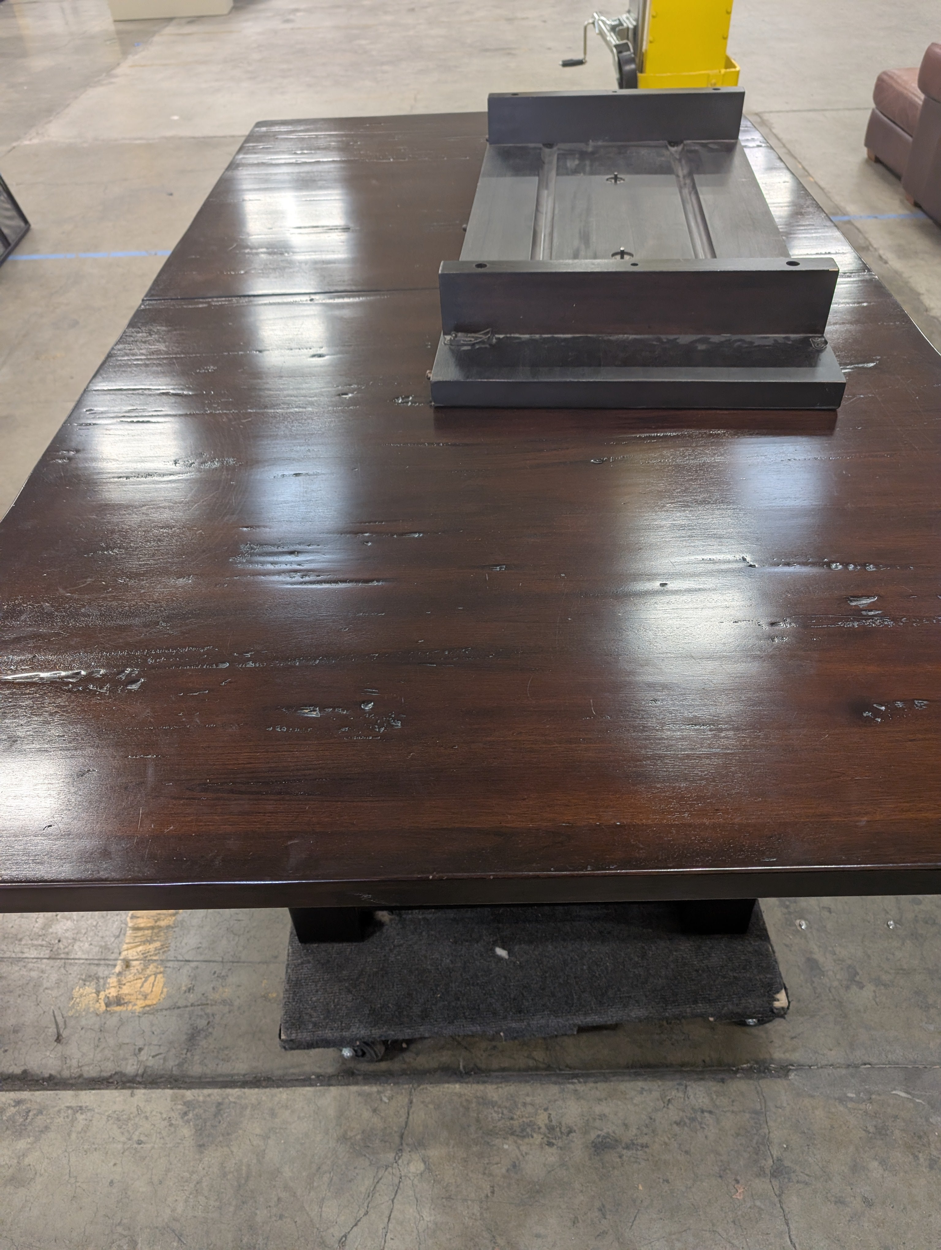 Spacious Dark Stained Wooden Extendable Dining Table