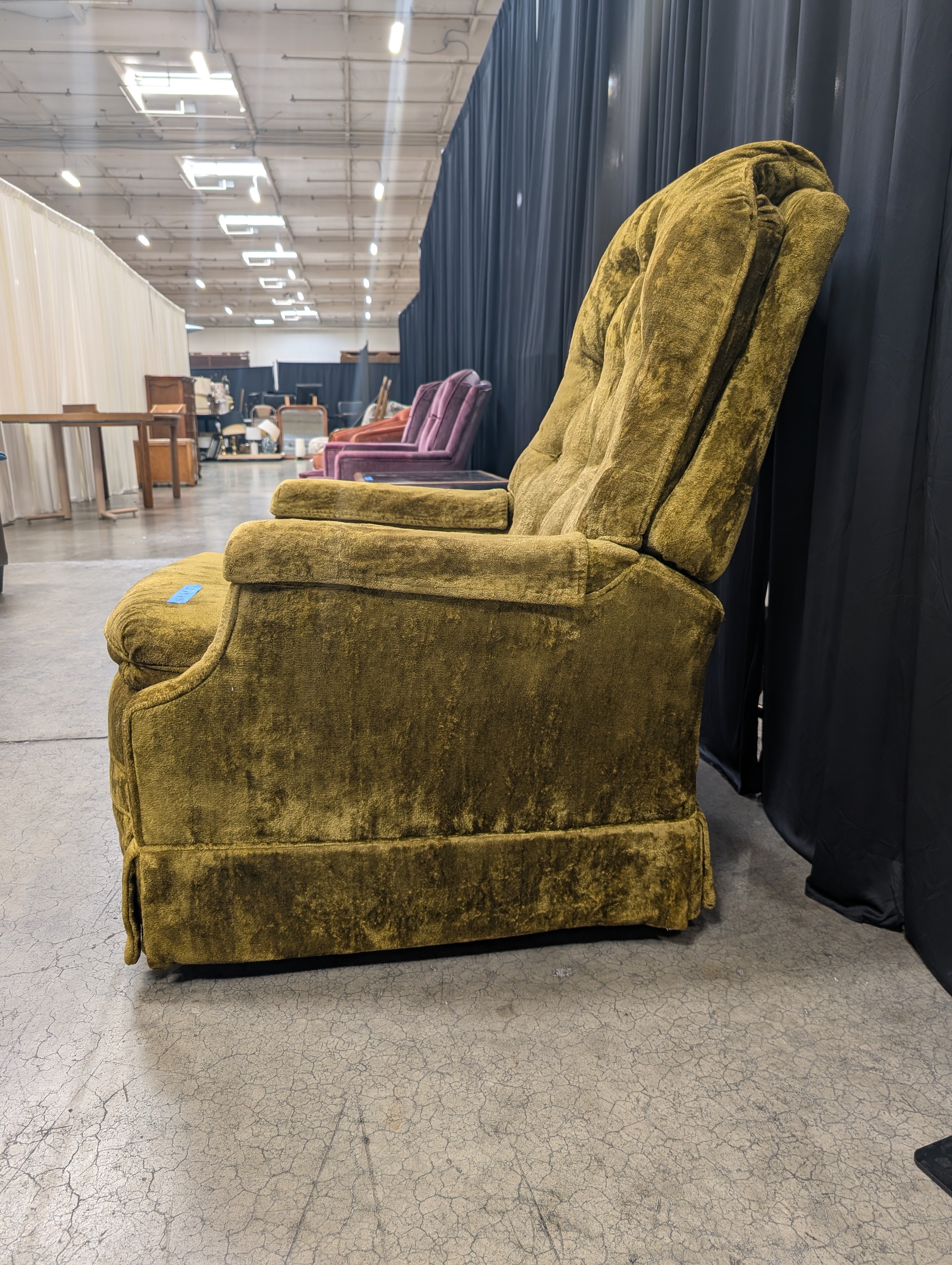 Vintage Olive Green Tufted Recliner in Velvet