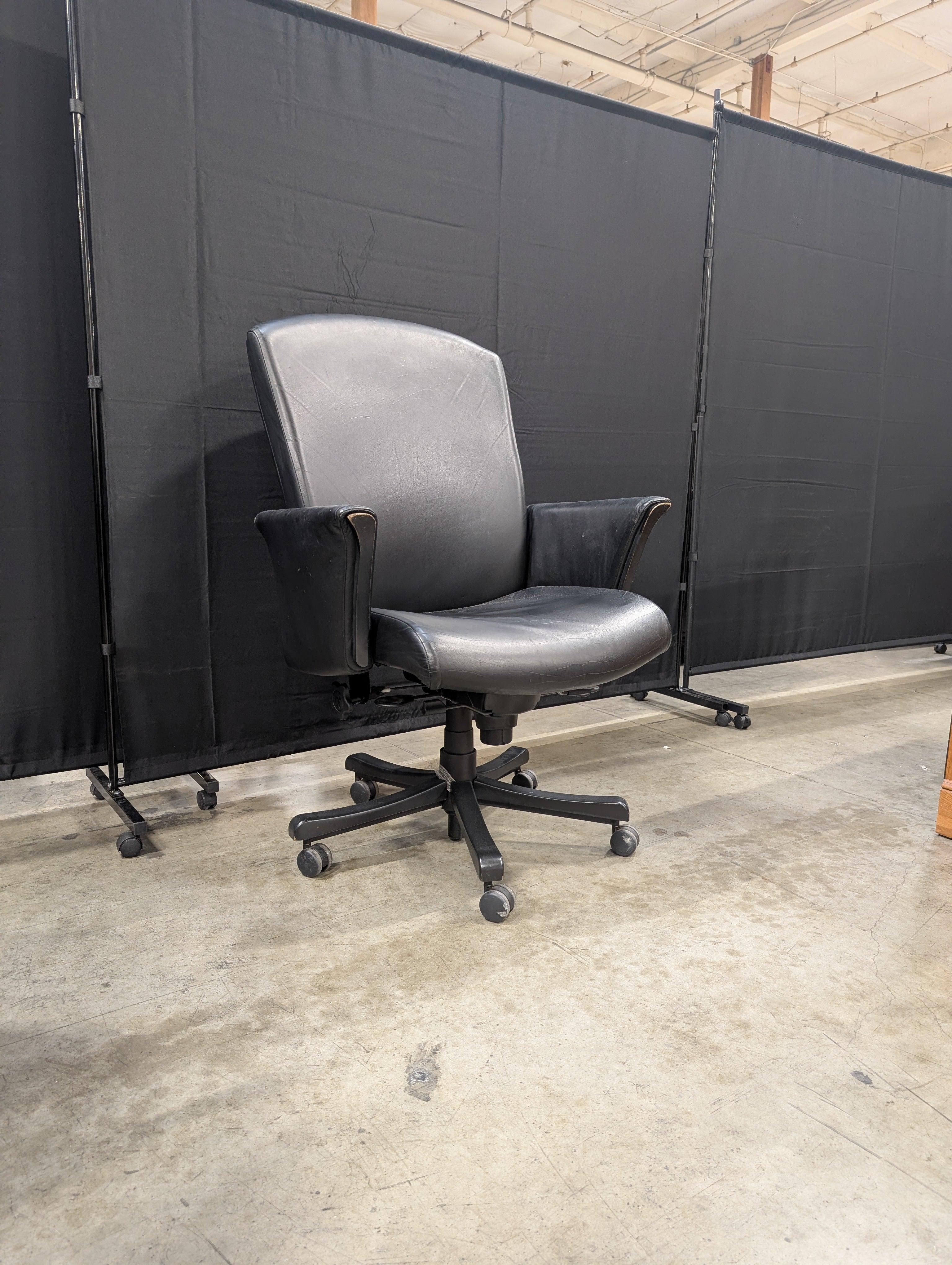 Used Black Faux Leather Journey High-Back Swivel Office Chair