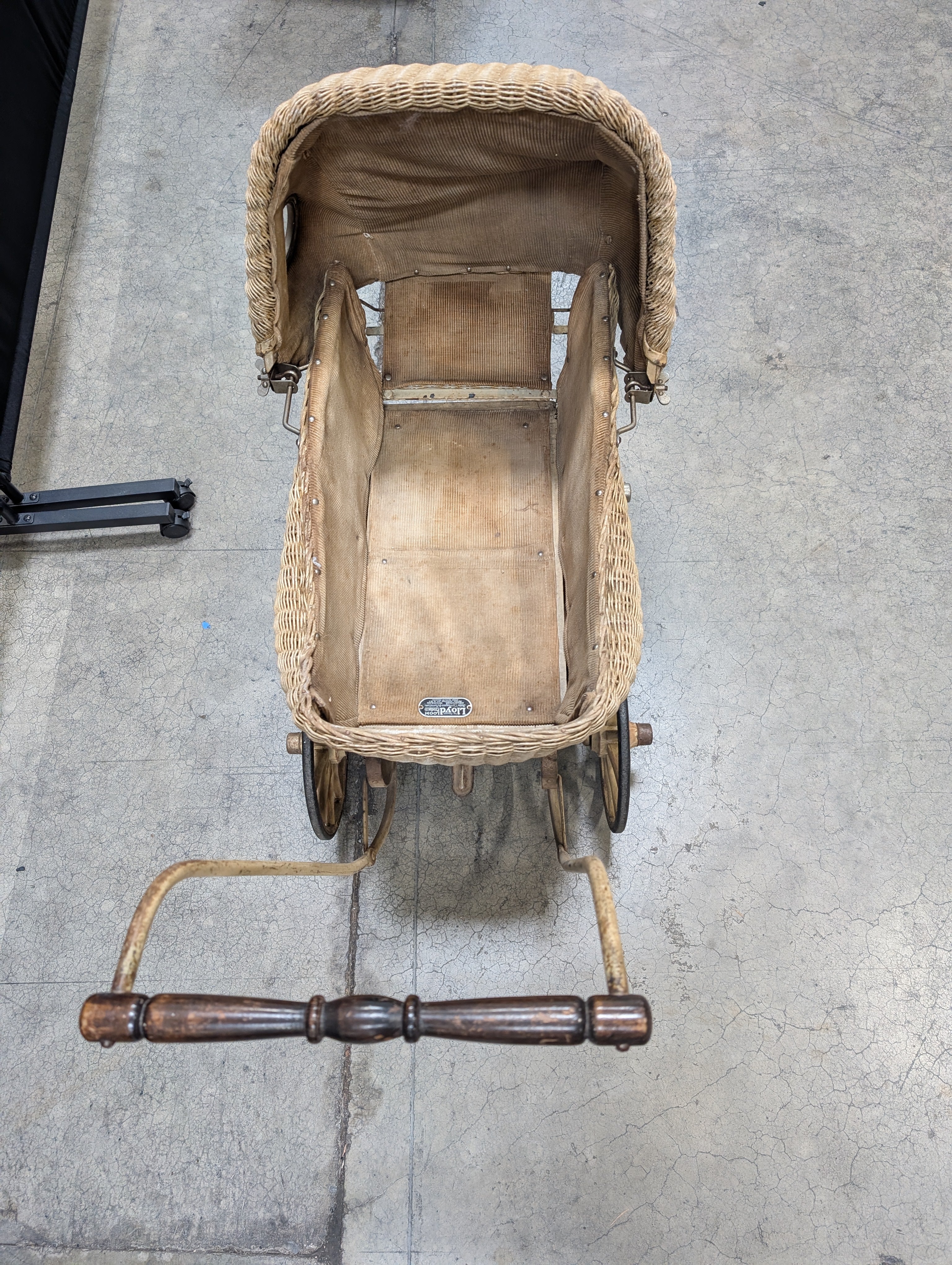 Vintage Lloyd Loom Baby Carriage with Glass Porthole Window