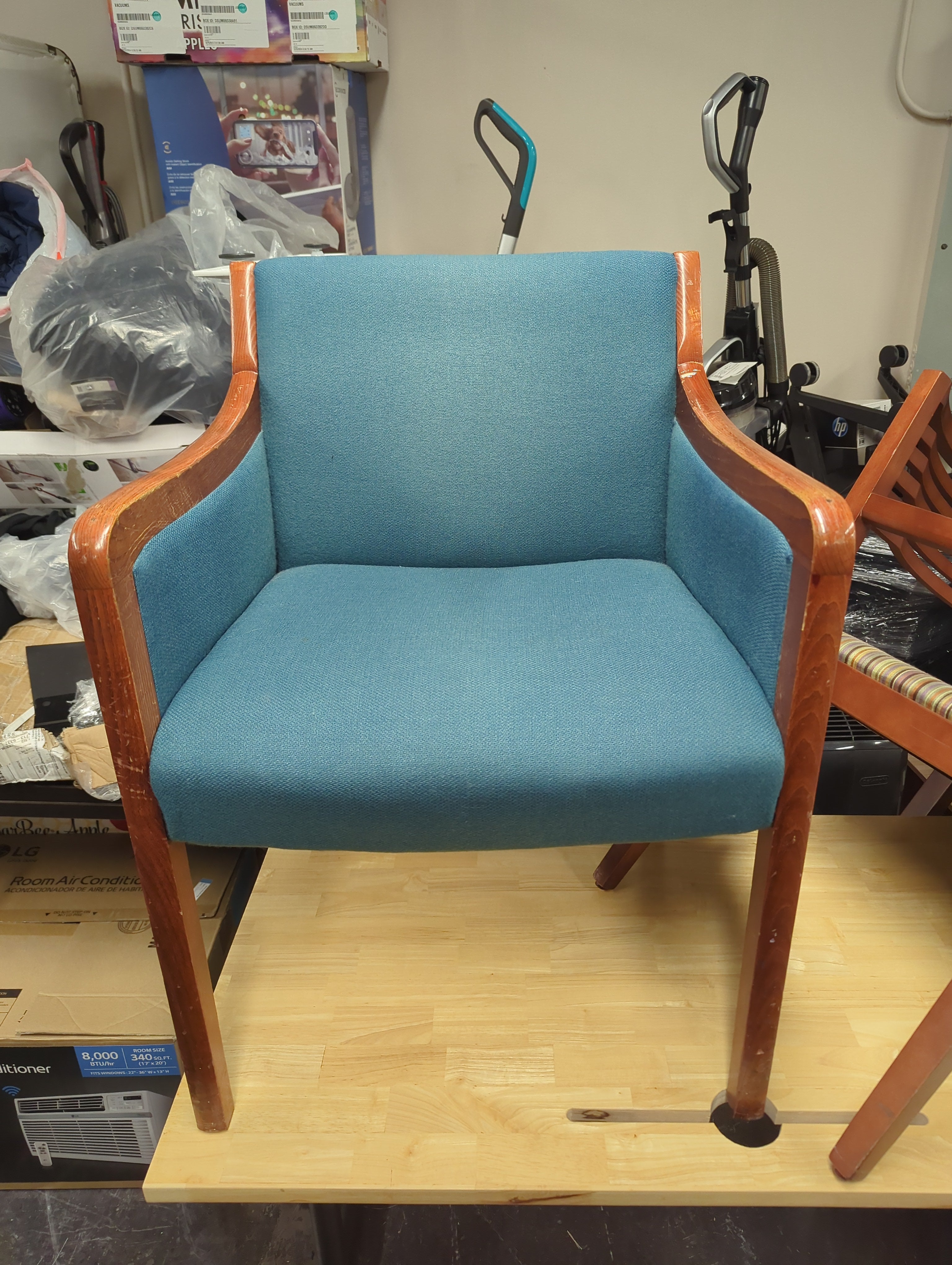 Mid-Century Wood Frame Guest Chair – Teal Upholstery
