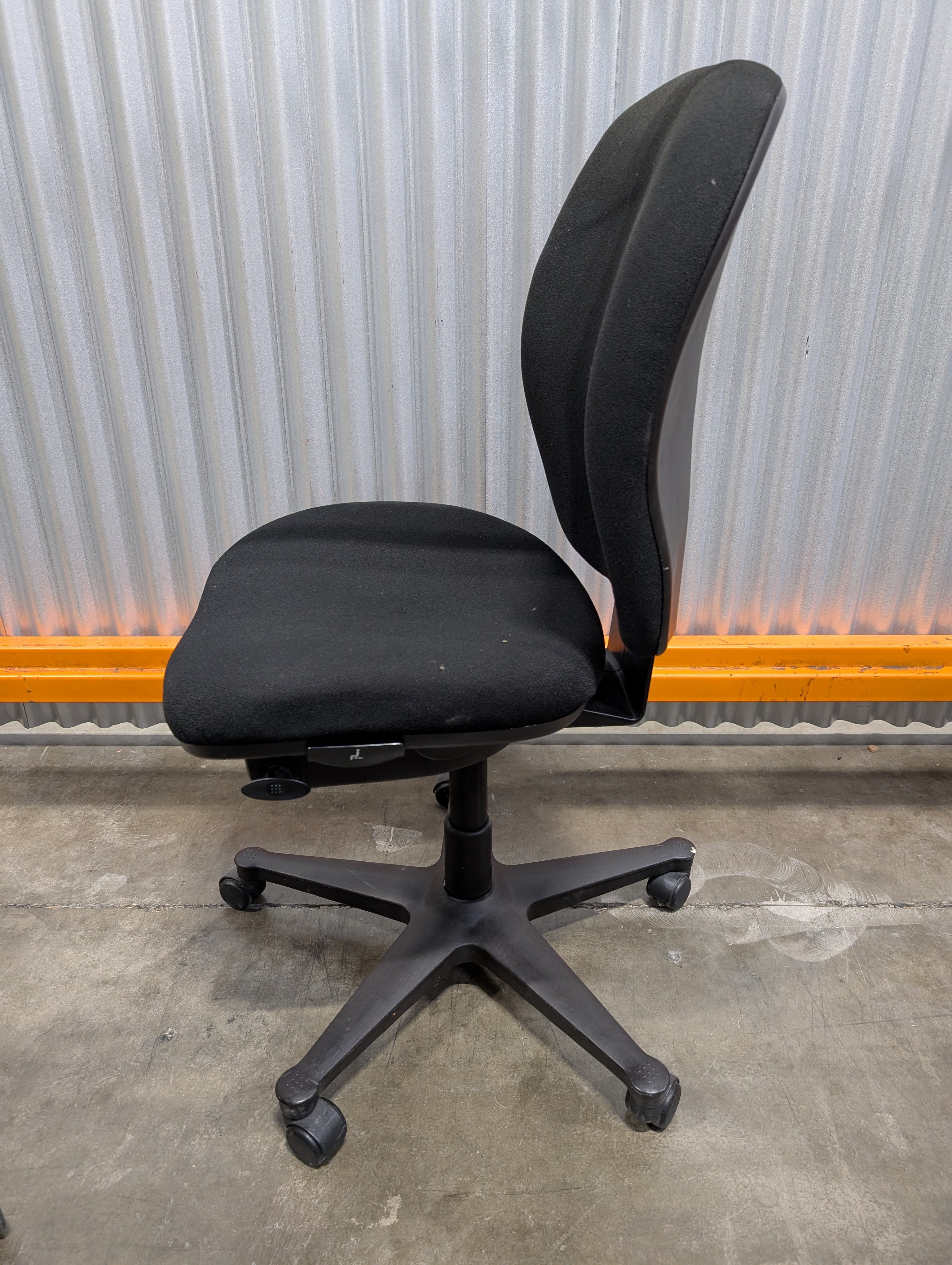 Contemporary Black Office Chair