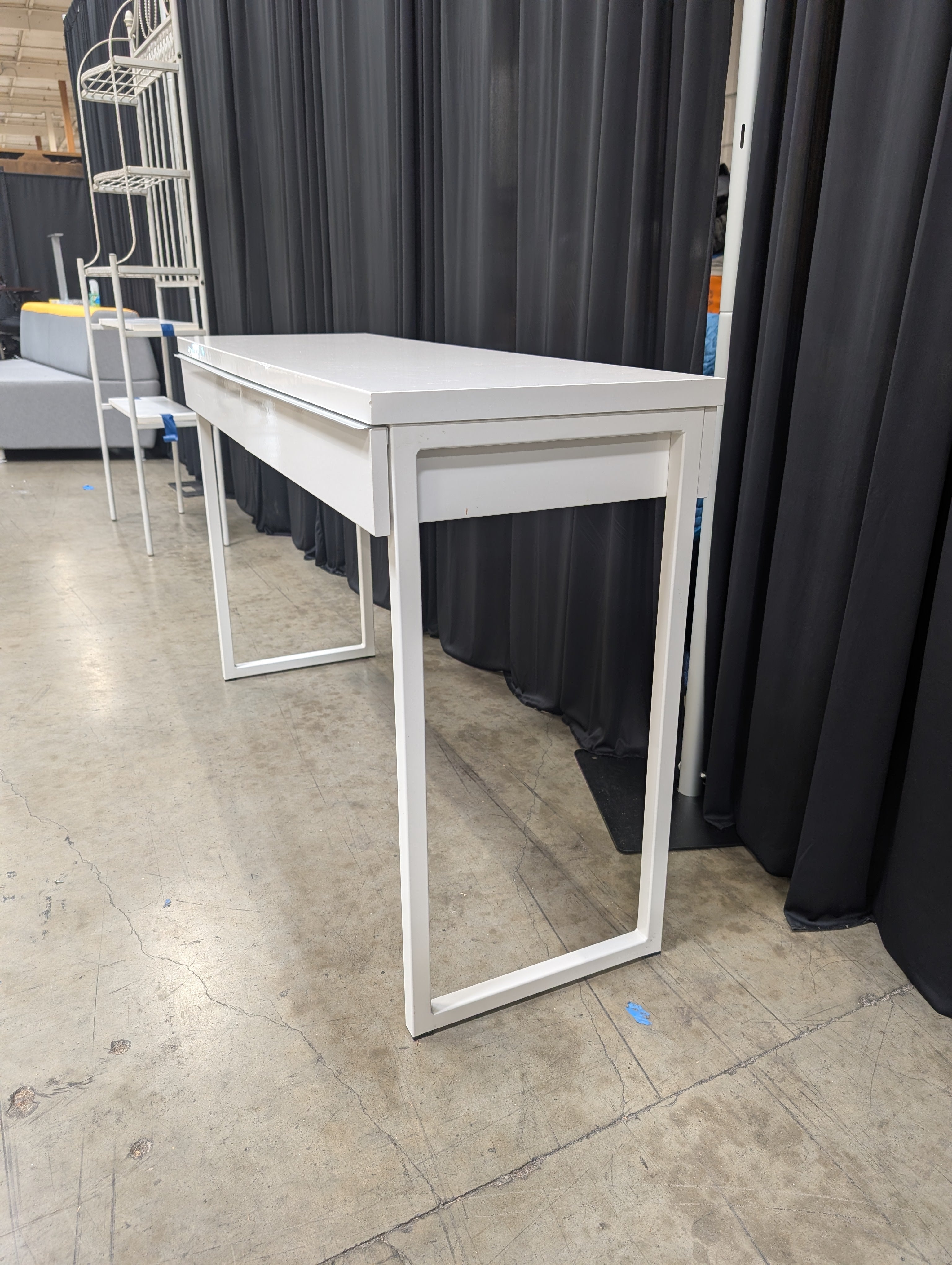 Modern High-Gloss White Console Table with Drawers