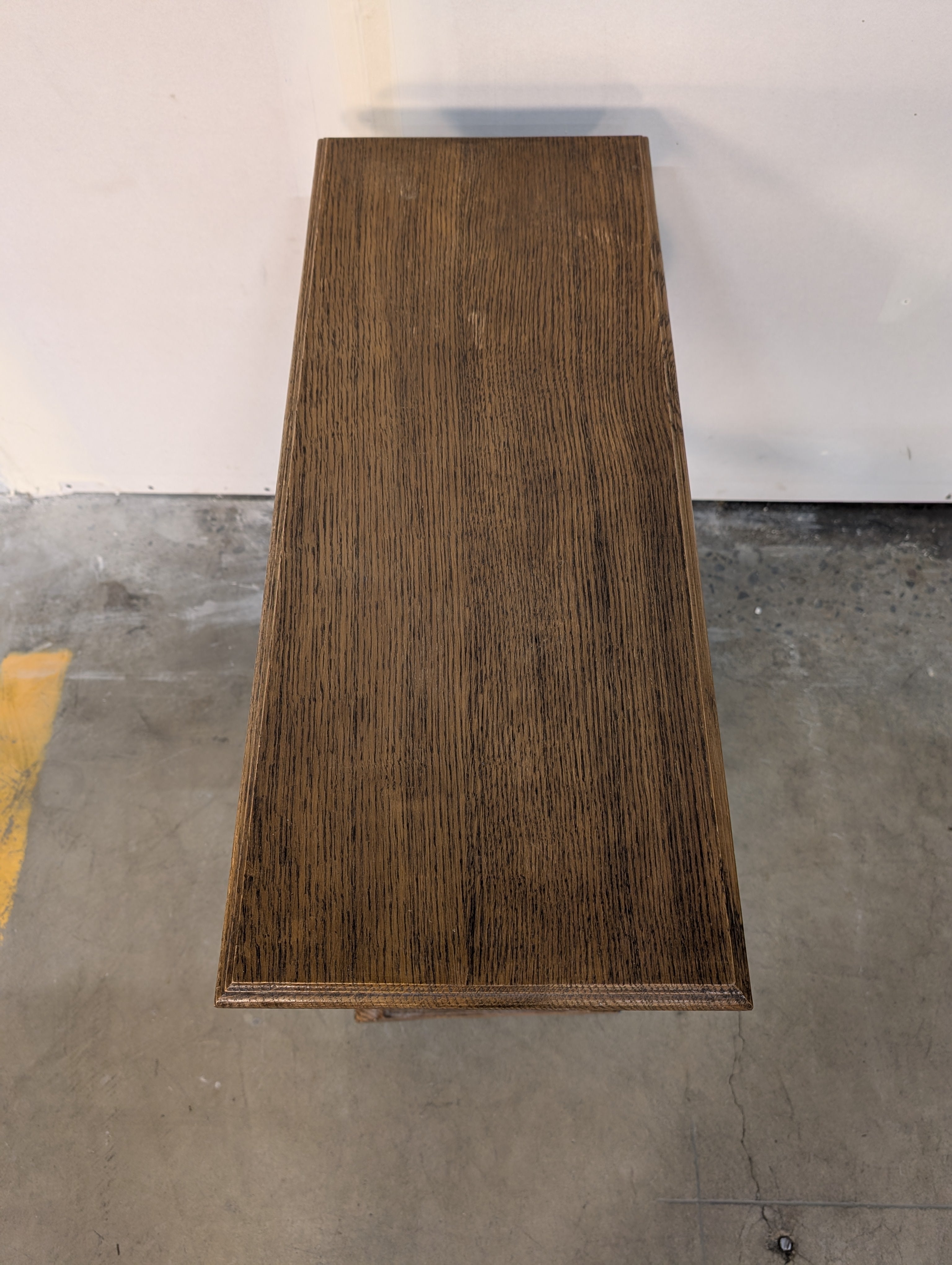 Rustic Wooden Accent Table with Scalloped Stretcher