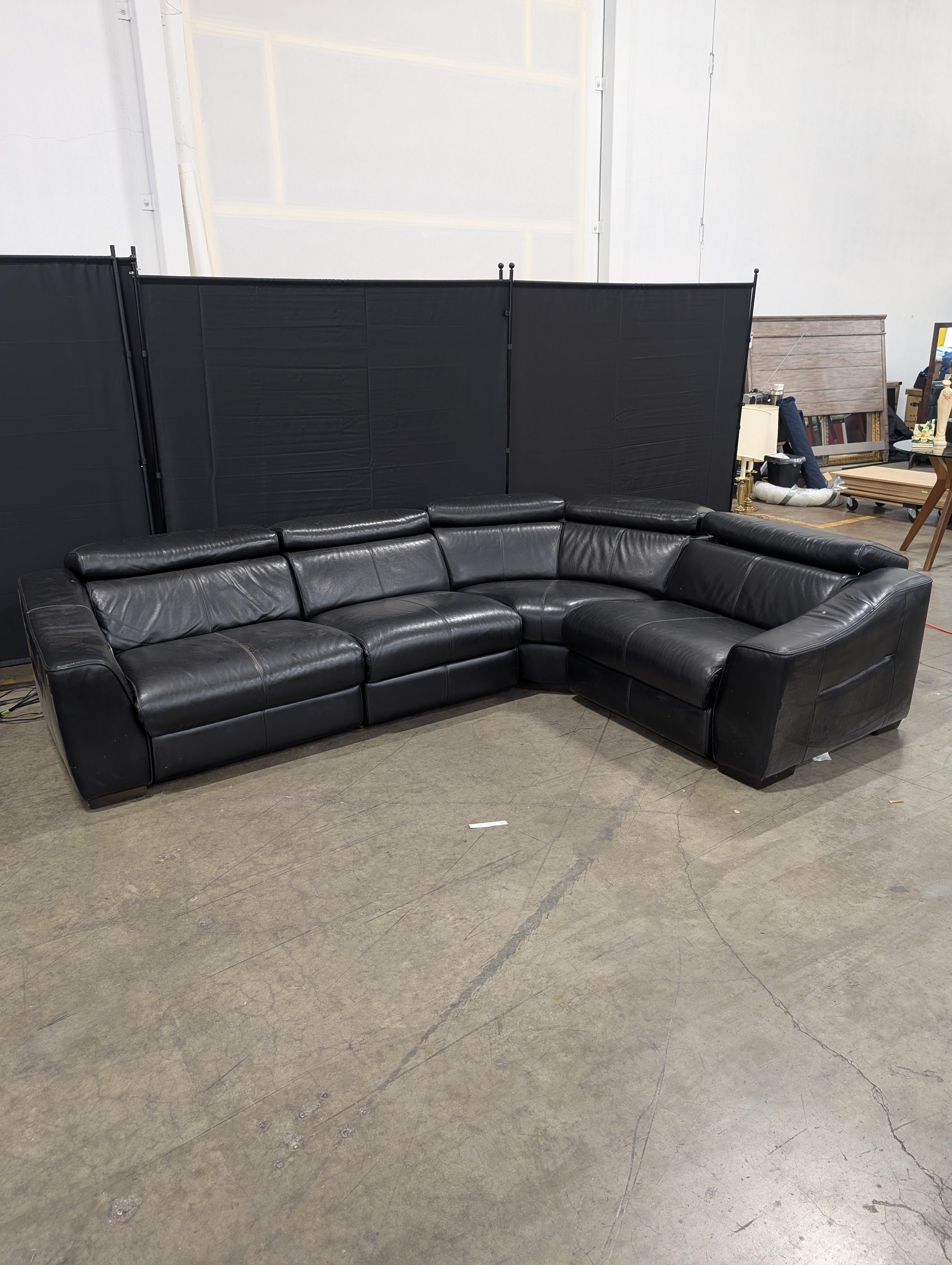 Modern Black Sectional Sofa with Adjustable Headrests