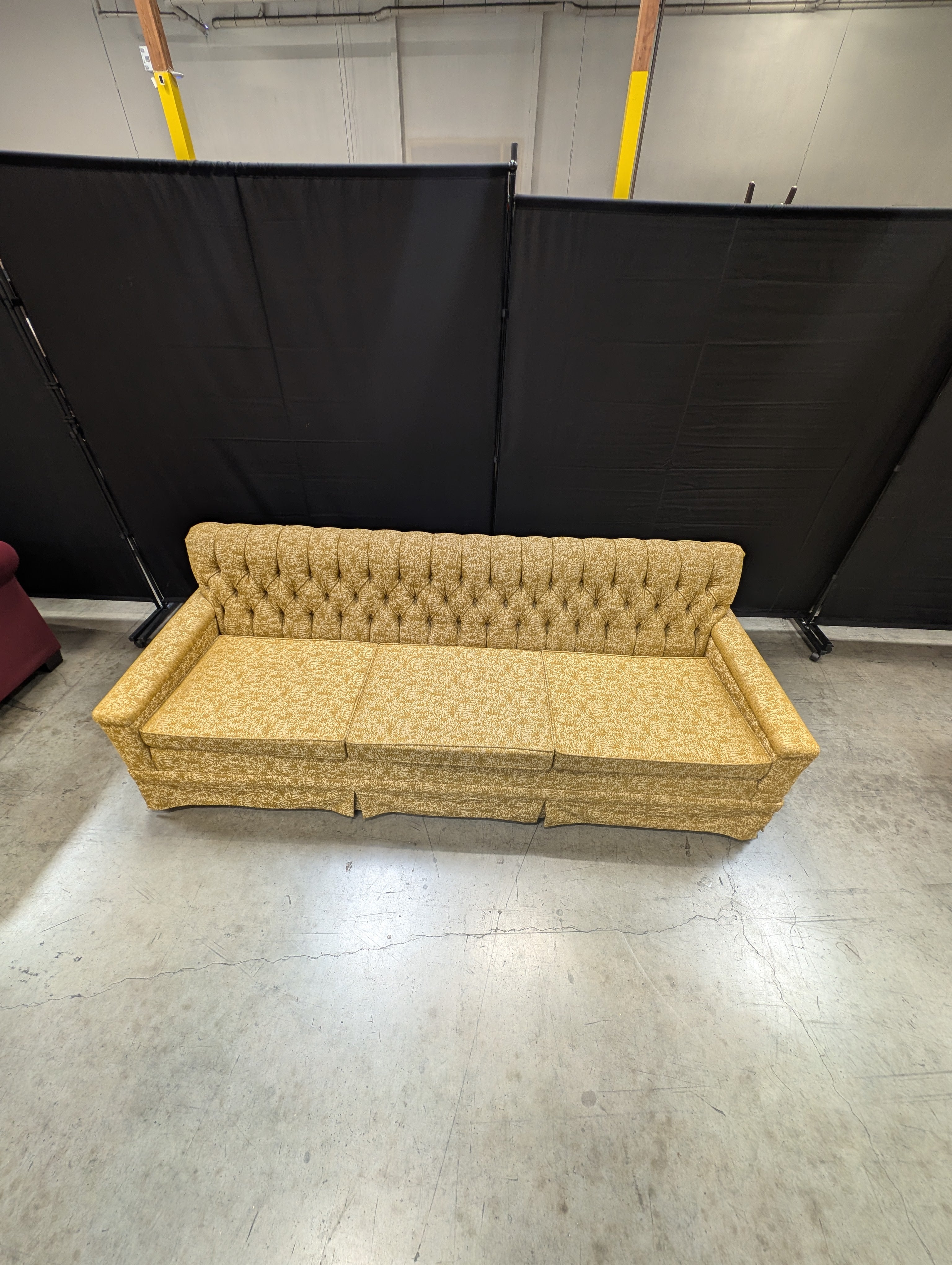 Vintage Gold FLEXSTEEL Tufted Sofa