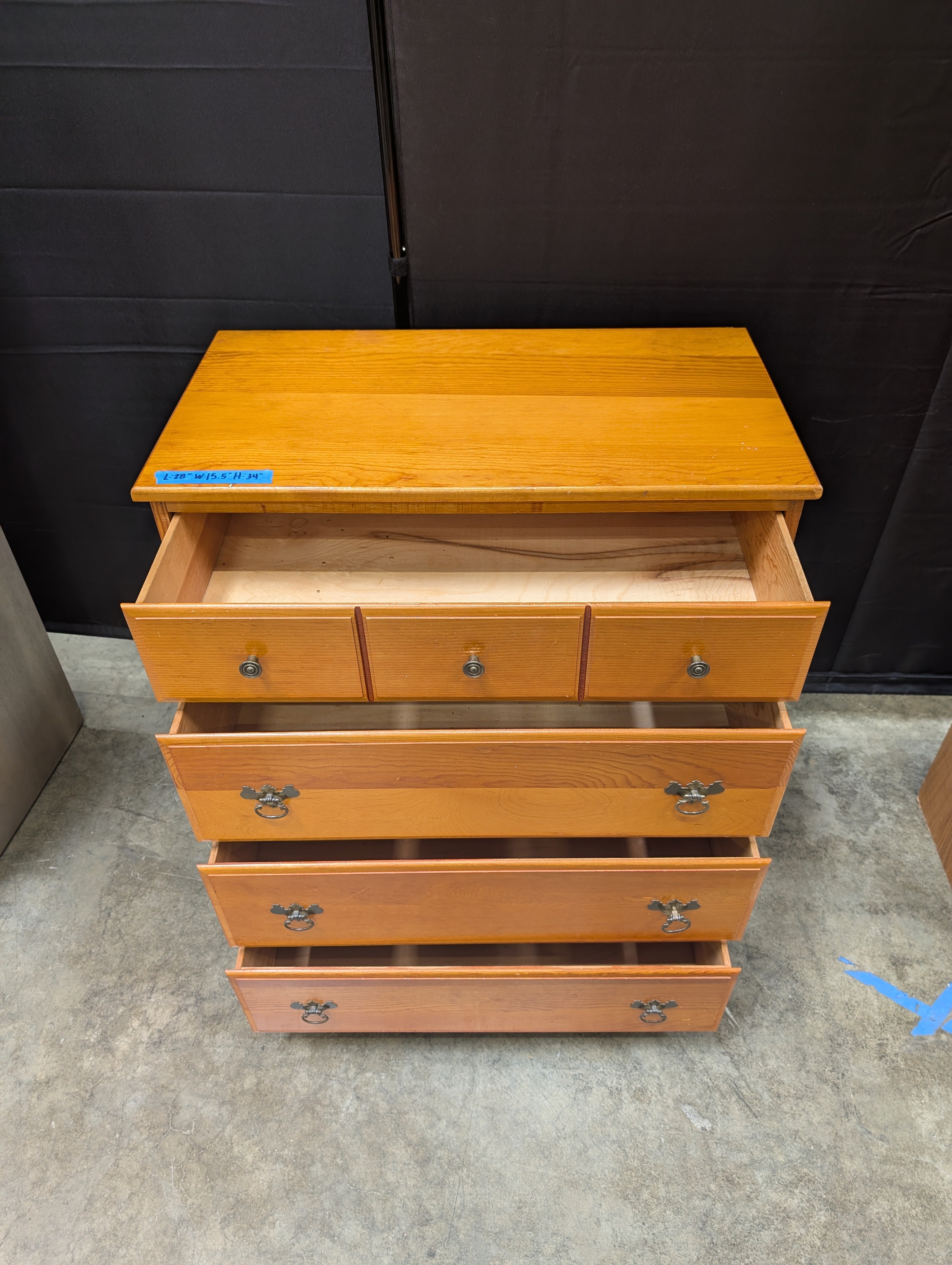 Vintage Maple Four-Drawer Dresser in Warm Honey