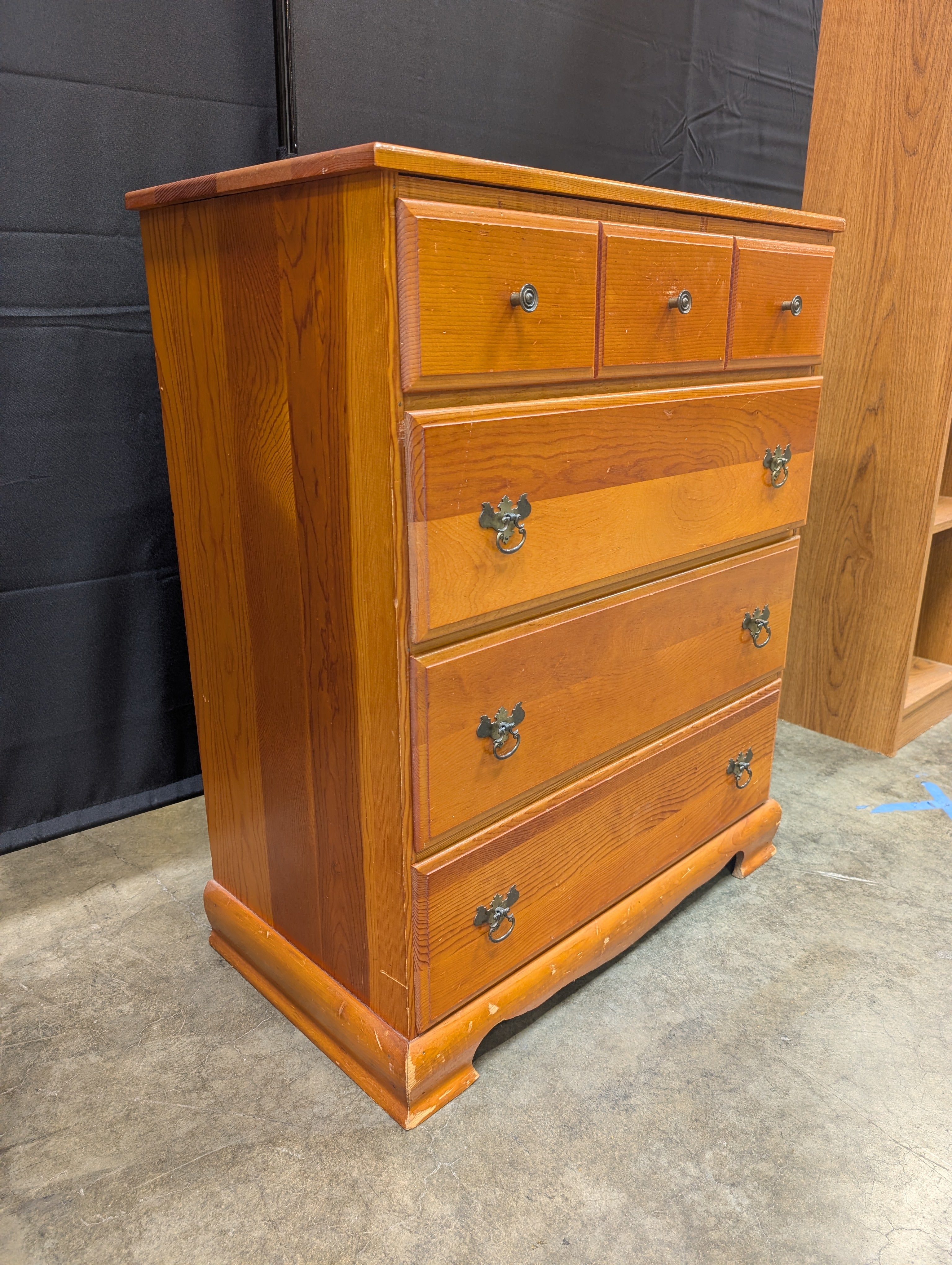 Vintage Maple Four-Drawer Dresser in Warm Honey