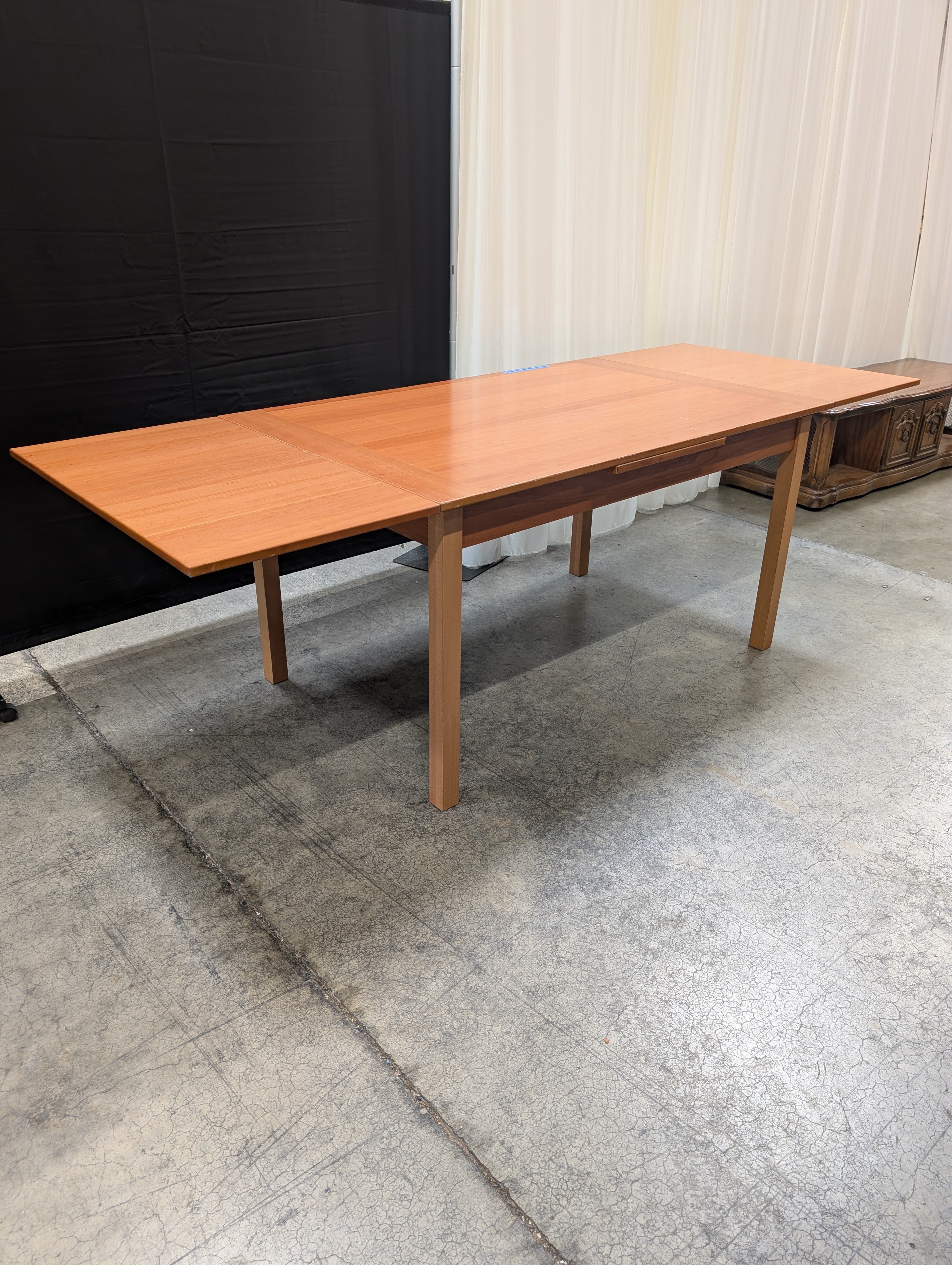 Hammel Furniture Light Wood Dining Table with Tapered Legs