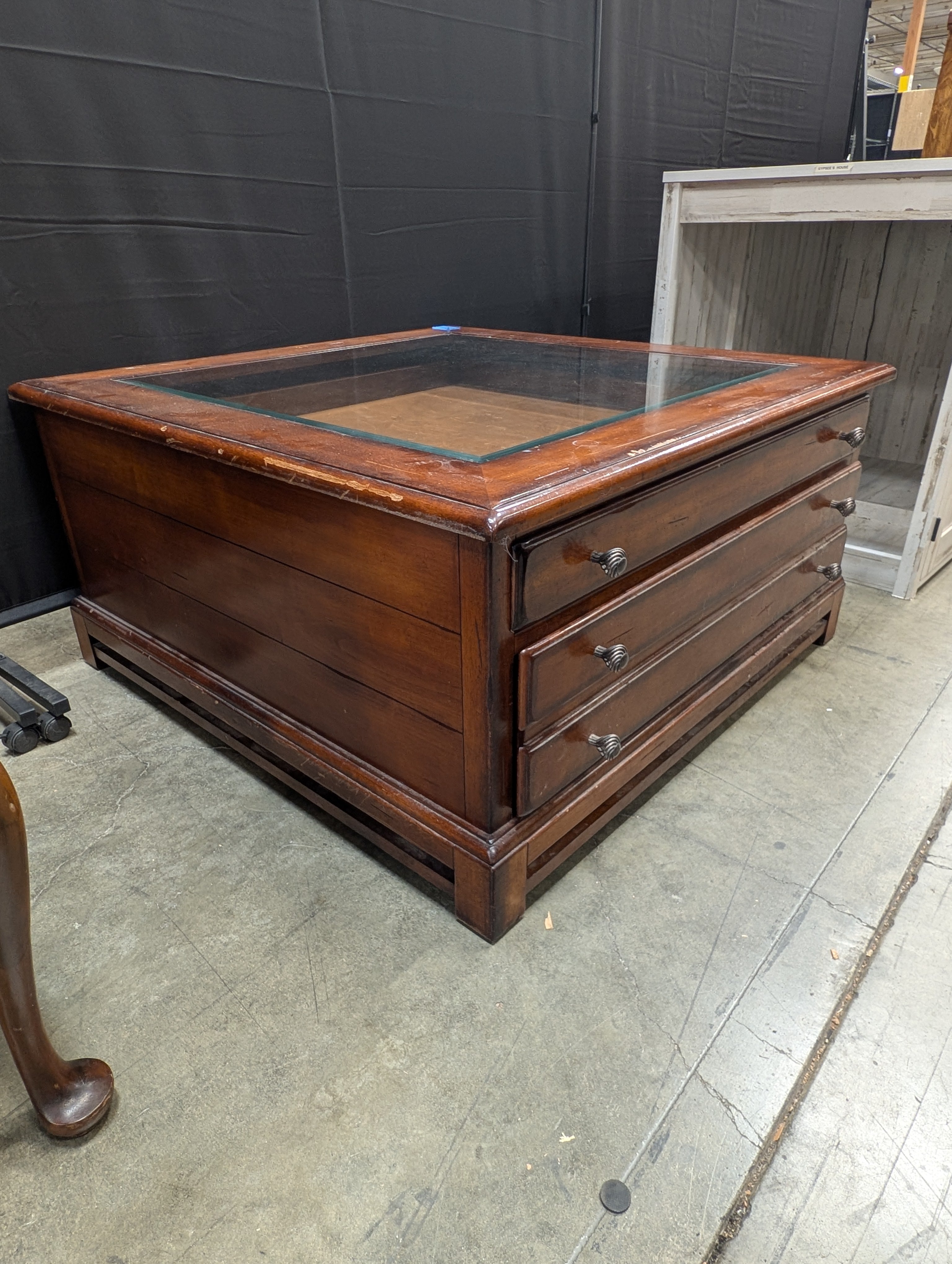 Solid Wood Alexander Julian Glass Top Display Coffee Table with Storage Drawer