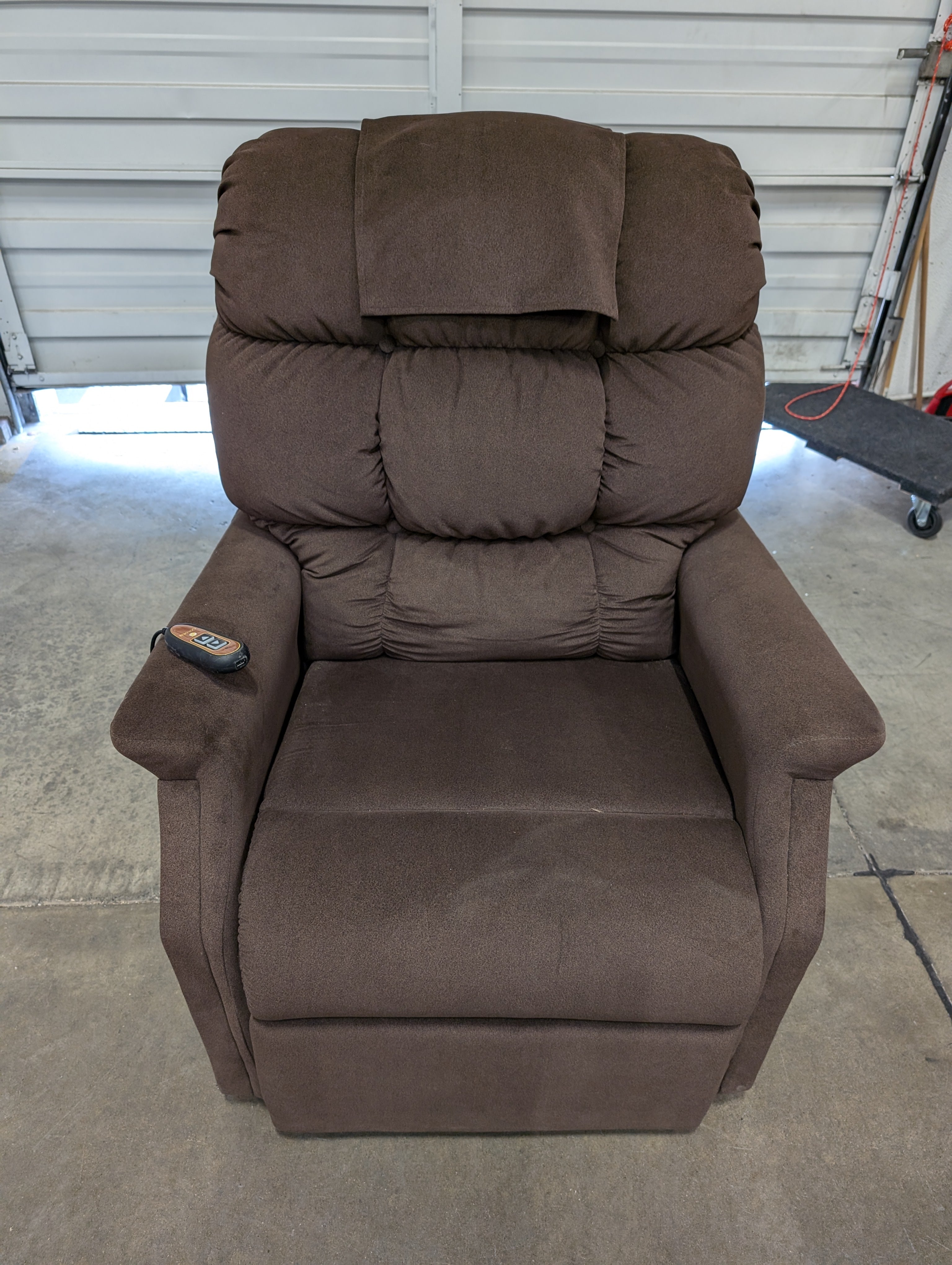 Comfortable Brown Fabric Recliner Chair
