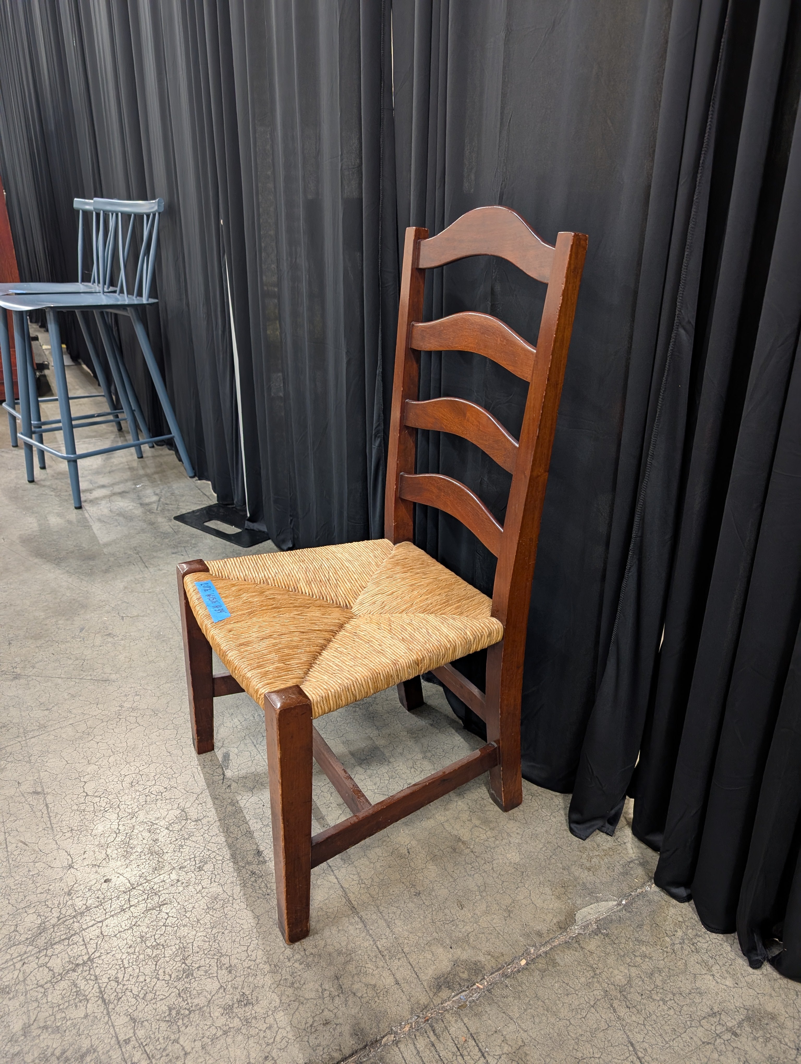 Traditional Wood Ladderback Dining Chair with Rush Seat