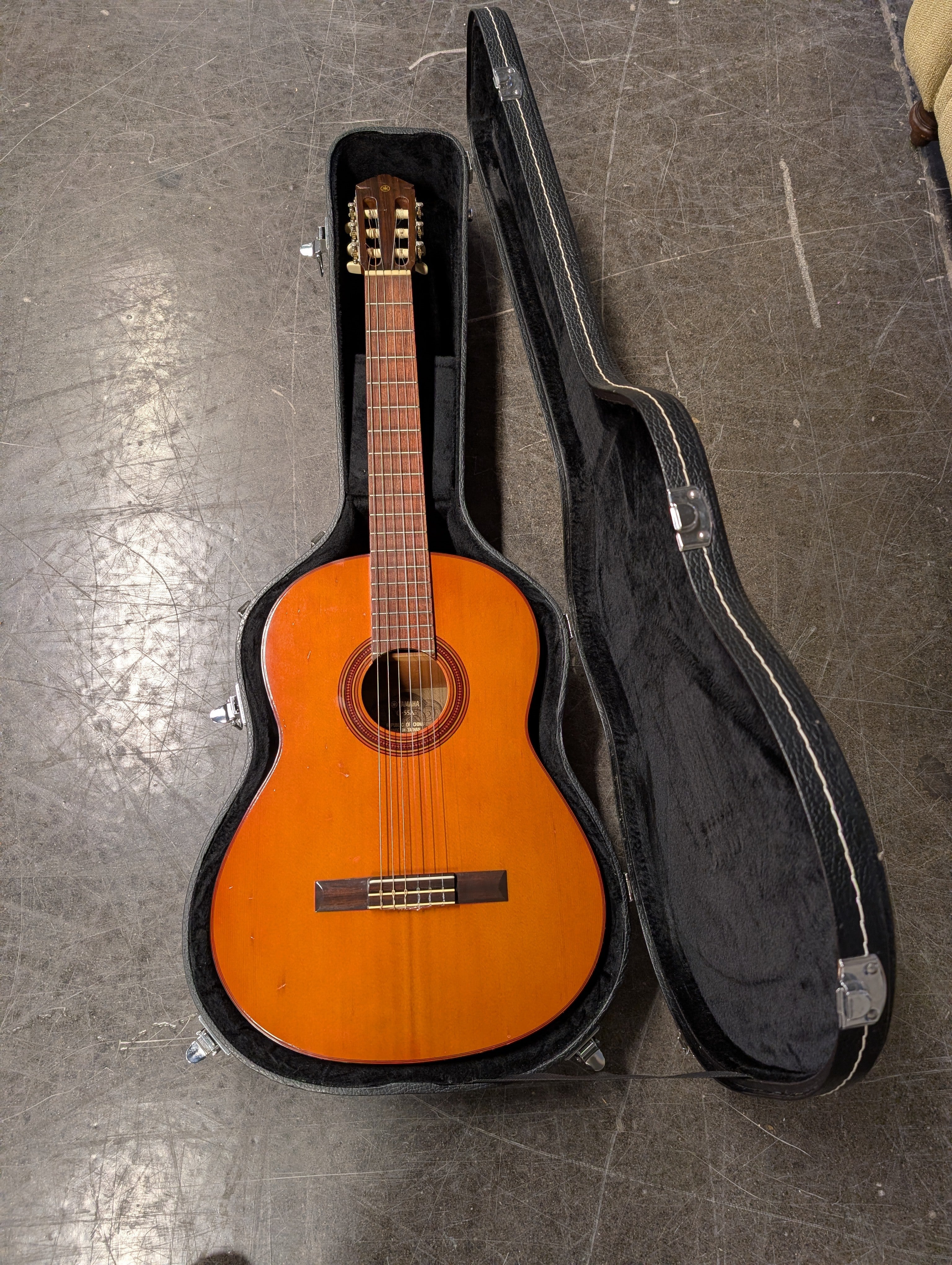 Full-Size Acoustic Guitar with Protective Hard Case