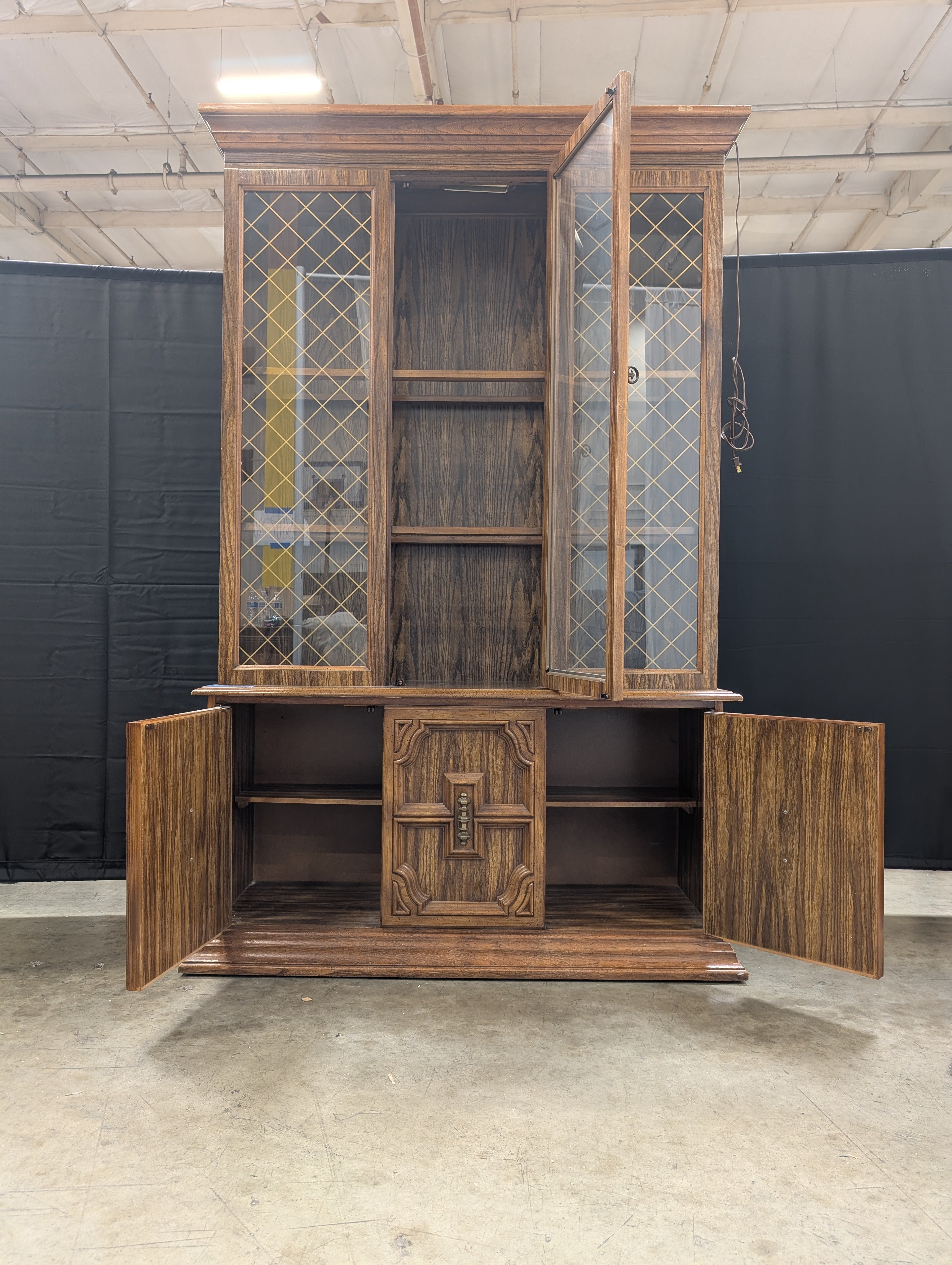 Traditional Wood China Cabinet with Lattice Glass Doors