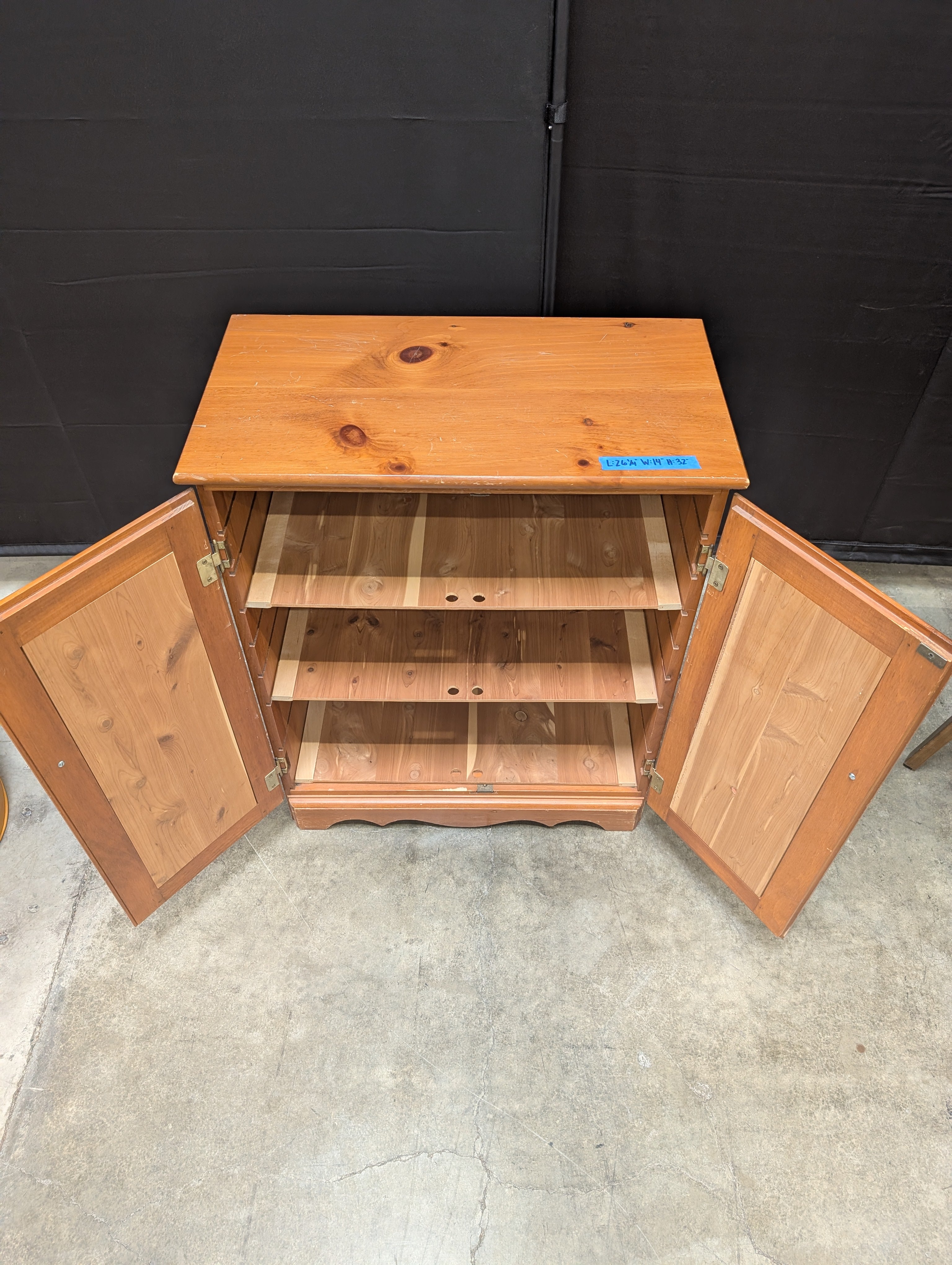 Knotty Pine Double-Door Cabinet in Wood