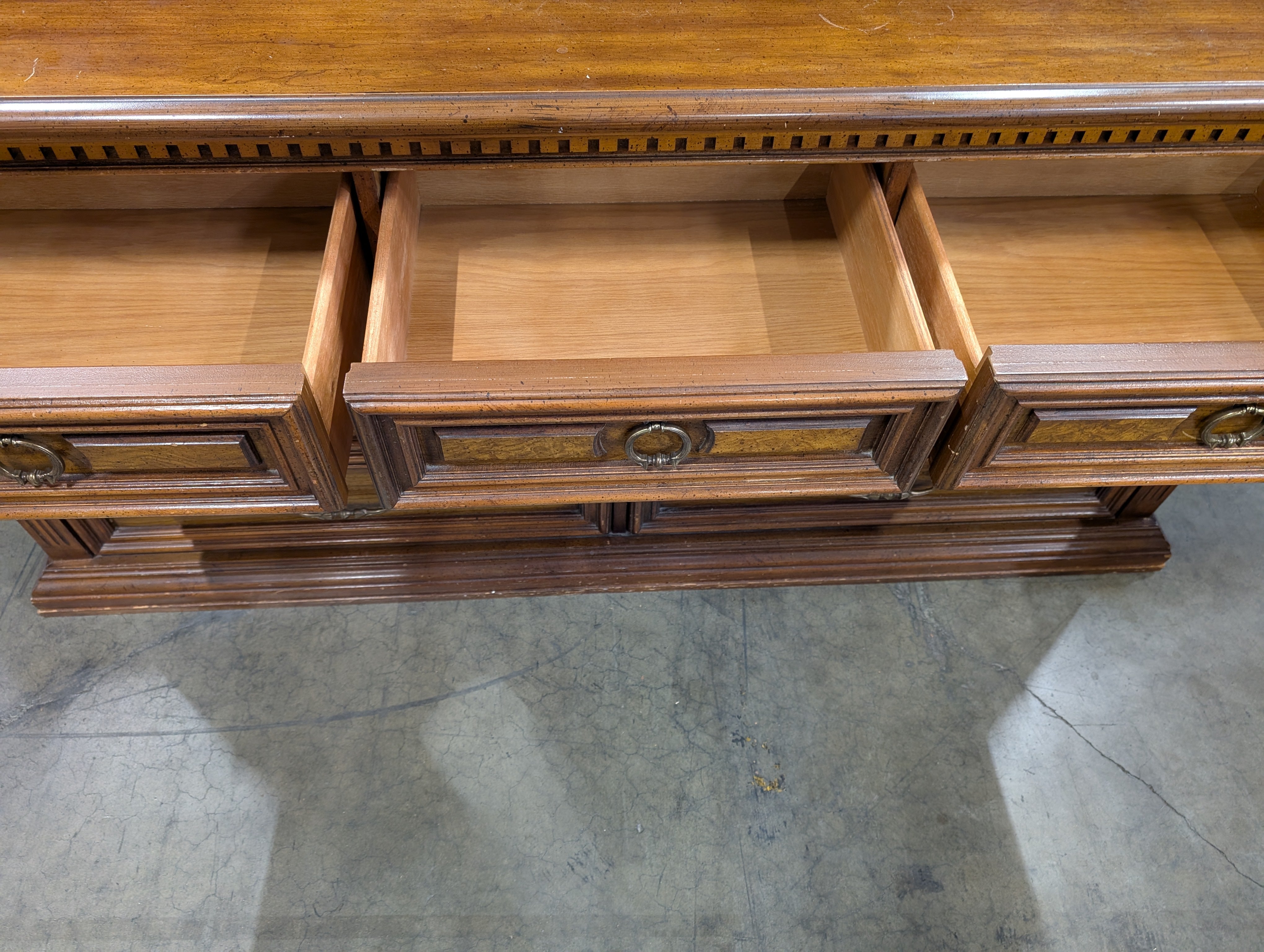 Traditional Dark Wood Seven-Drawer Dresser (NO MIRROR)