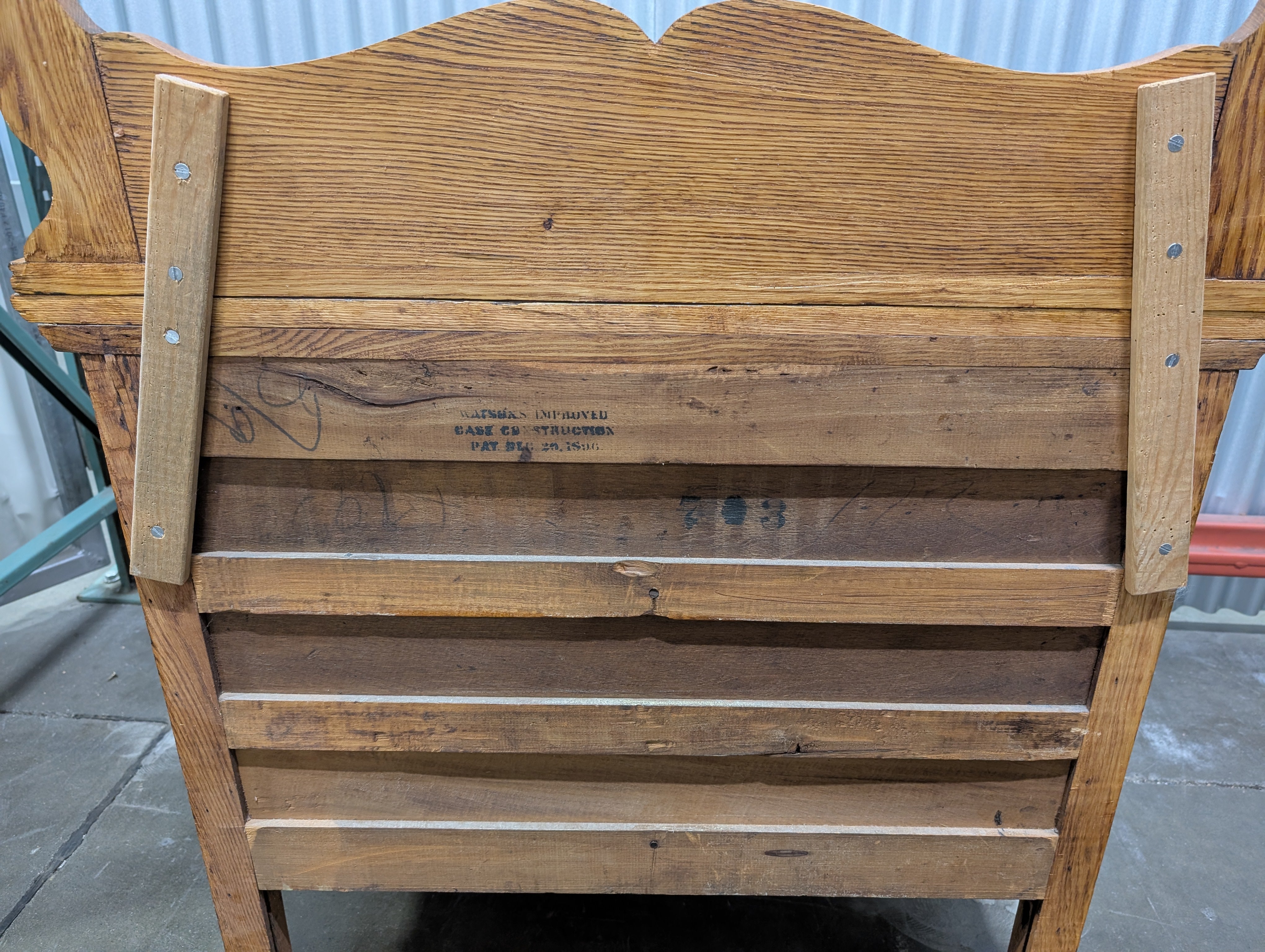 Antique Oak Vanity No Mirror