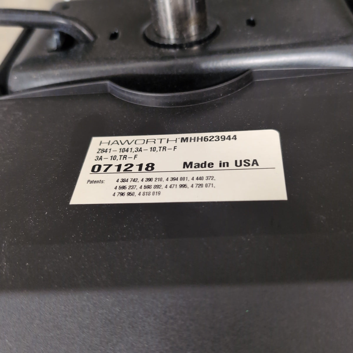 Black Swivel Office Chair in Fabric