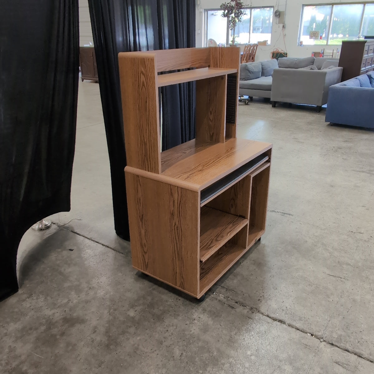 Rolling Wood Grain Computer Desk with Hutch