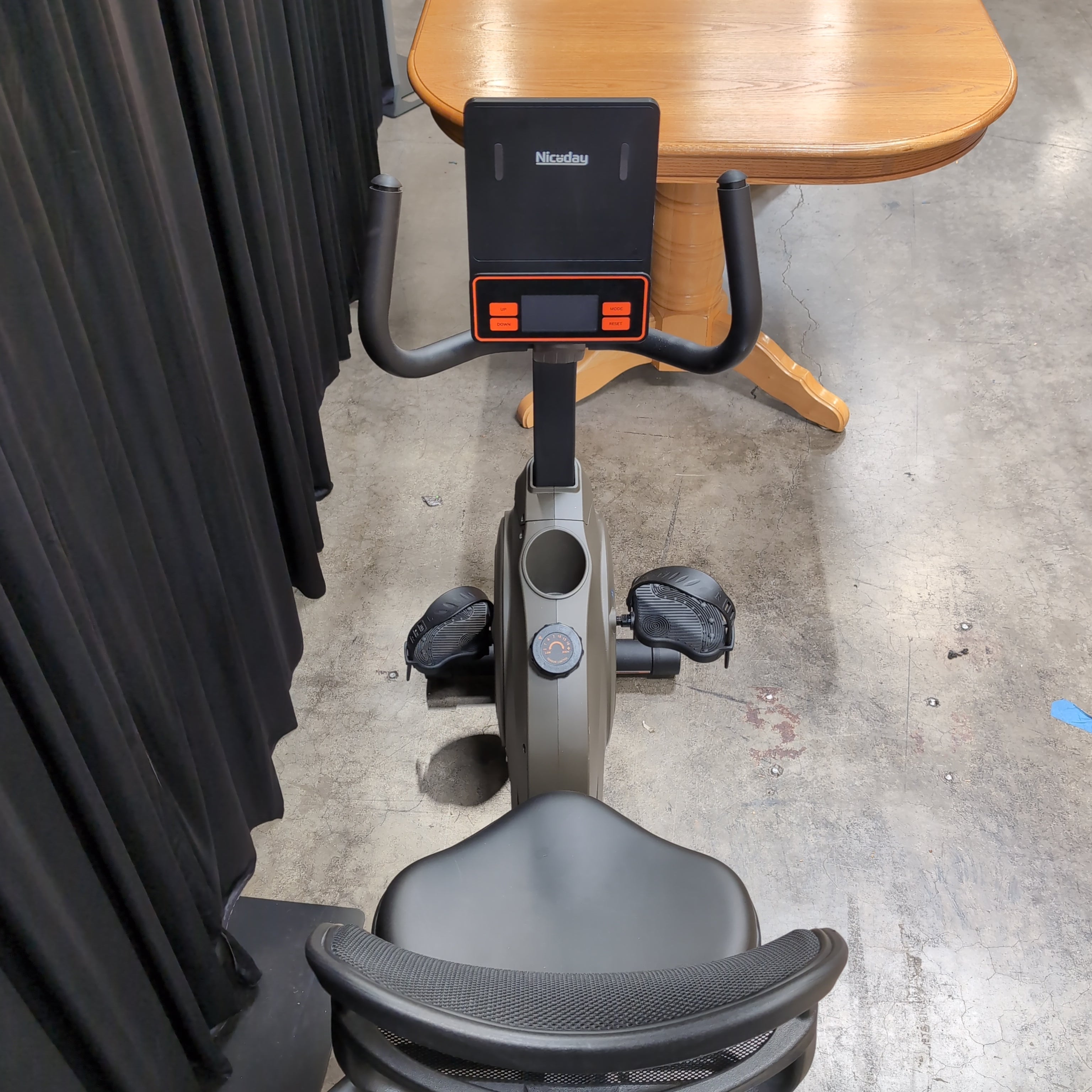 Niceday Olive Green Recumbent Bike with Mesh Backrest