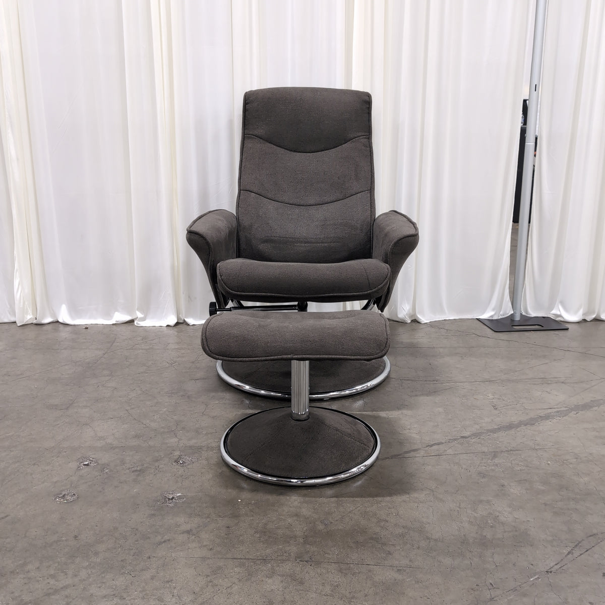 Dark Gray Fabric Upholstered Recliner