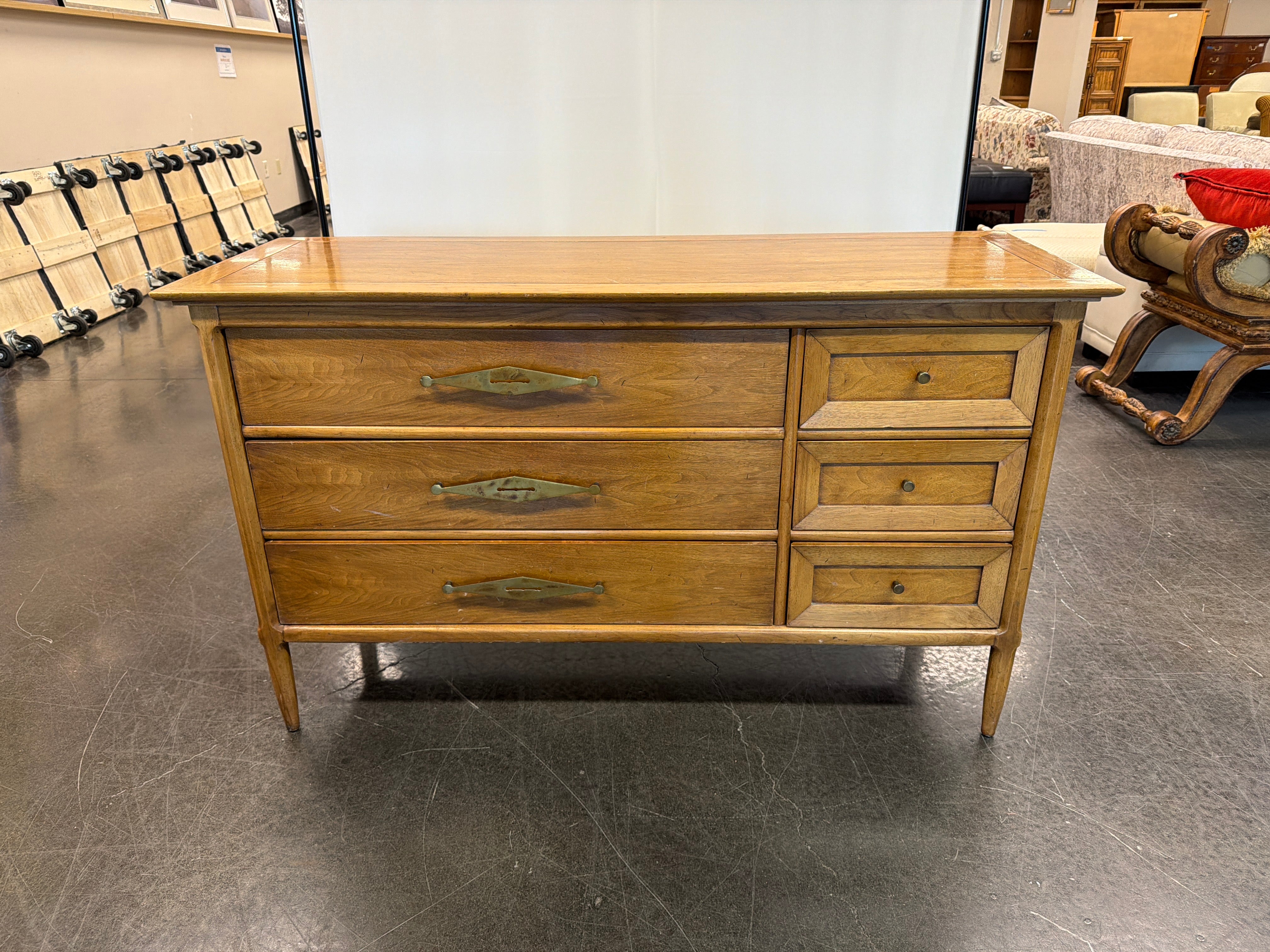 Sophisticate by TOMLINSON Six Drawer Dresser