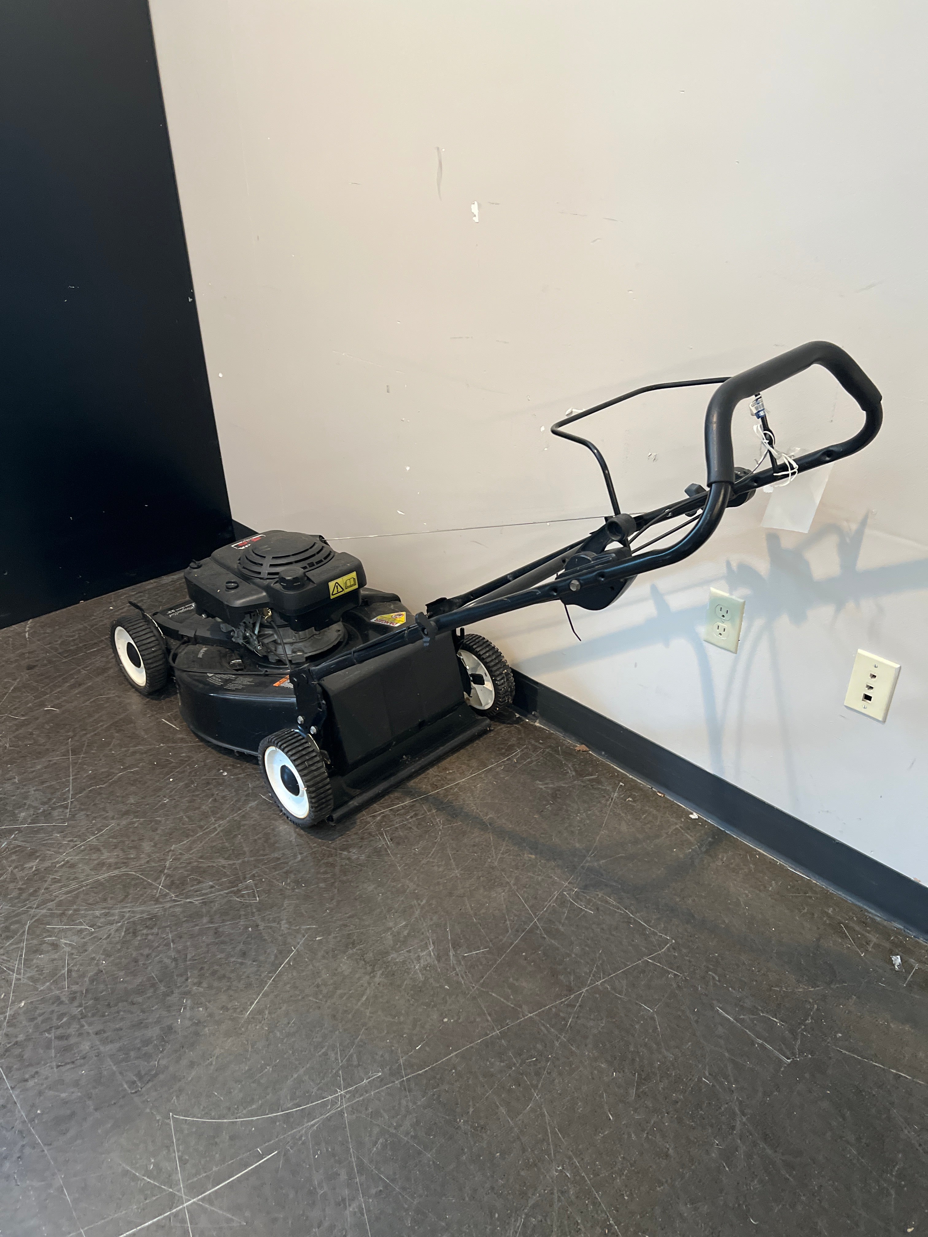 Need Work: Honda Yard Pro Self-Propelled Mulching Lawn Mower