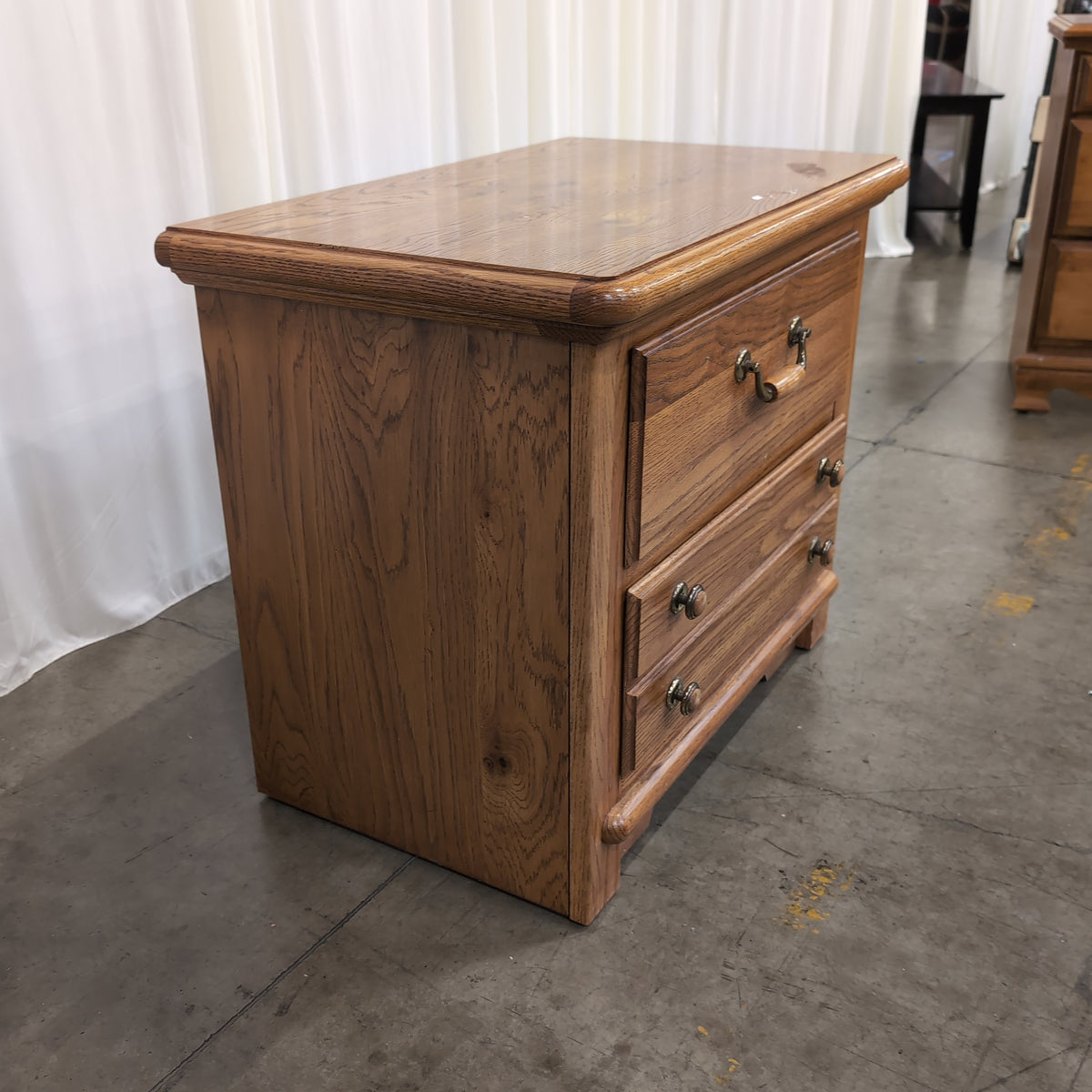 Traditional Oak Wood Nightstand with Brass Hardware