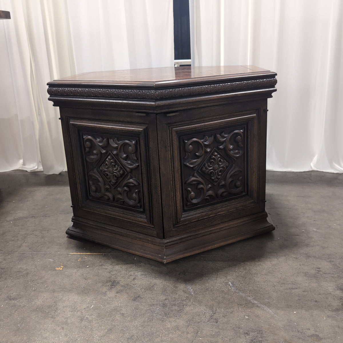 Lane Furniture Dark Brown Octagonal End Table with Carved Details