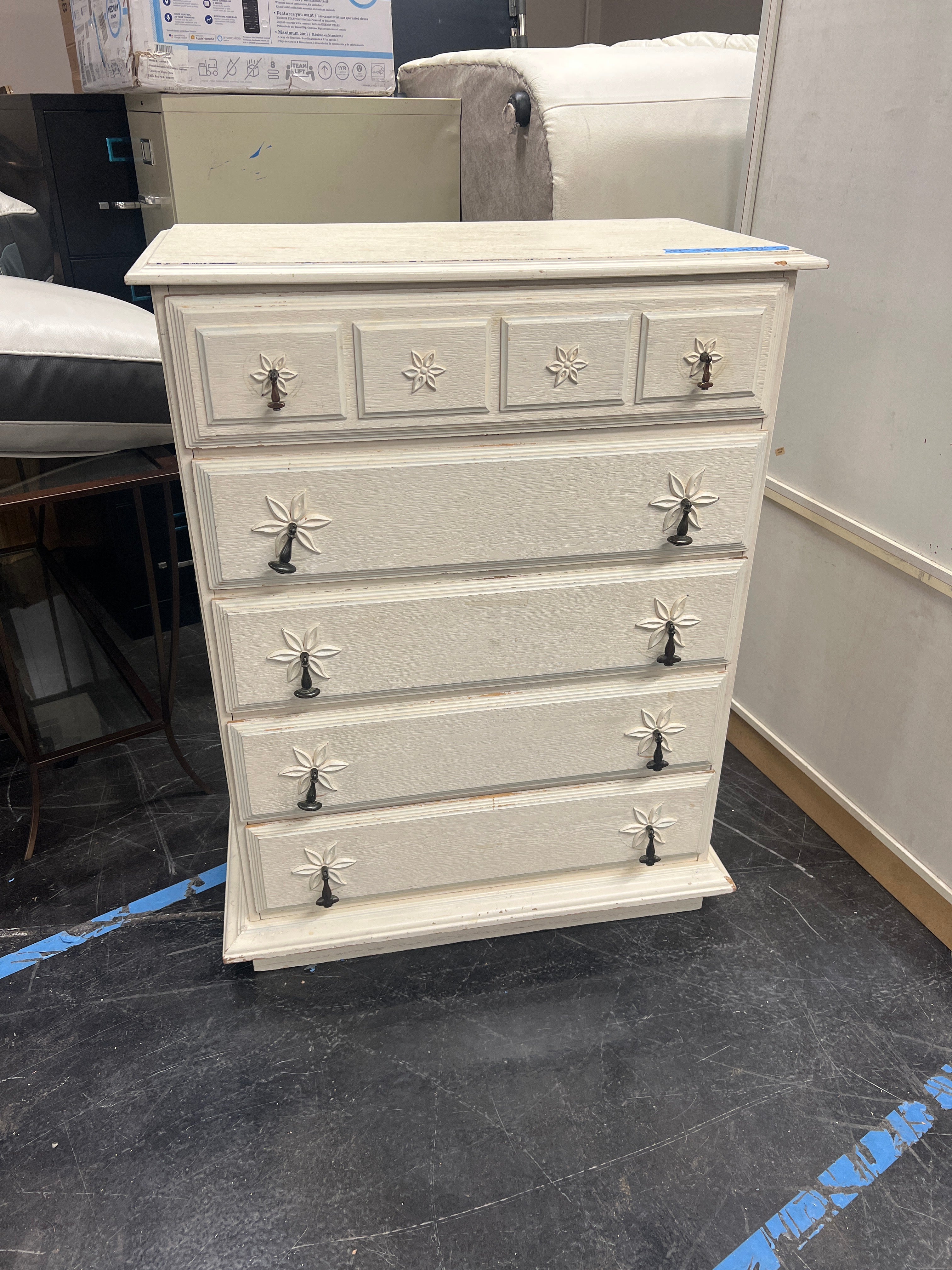 Charming Off-White Wooden Five-Drawer Dresser