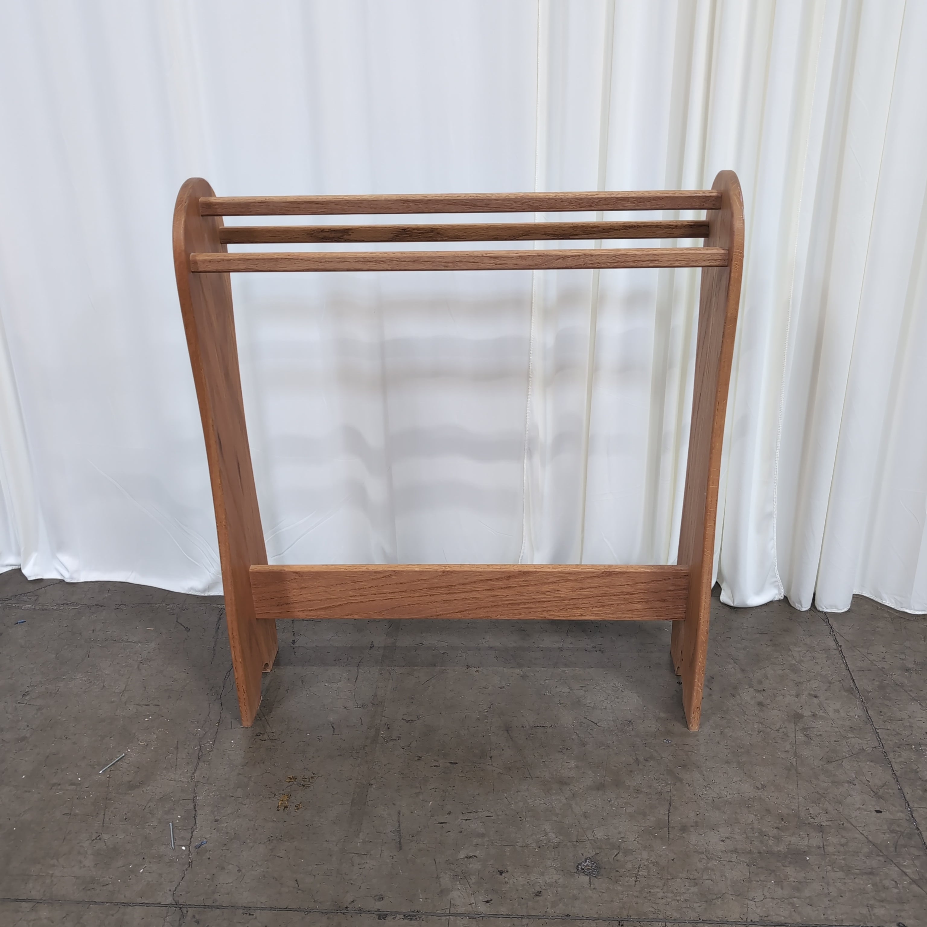 Natural Hardwood Three-Rung Quilt Rack