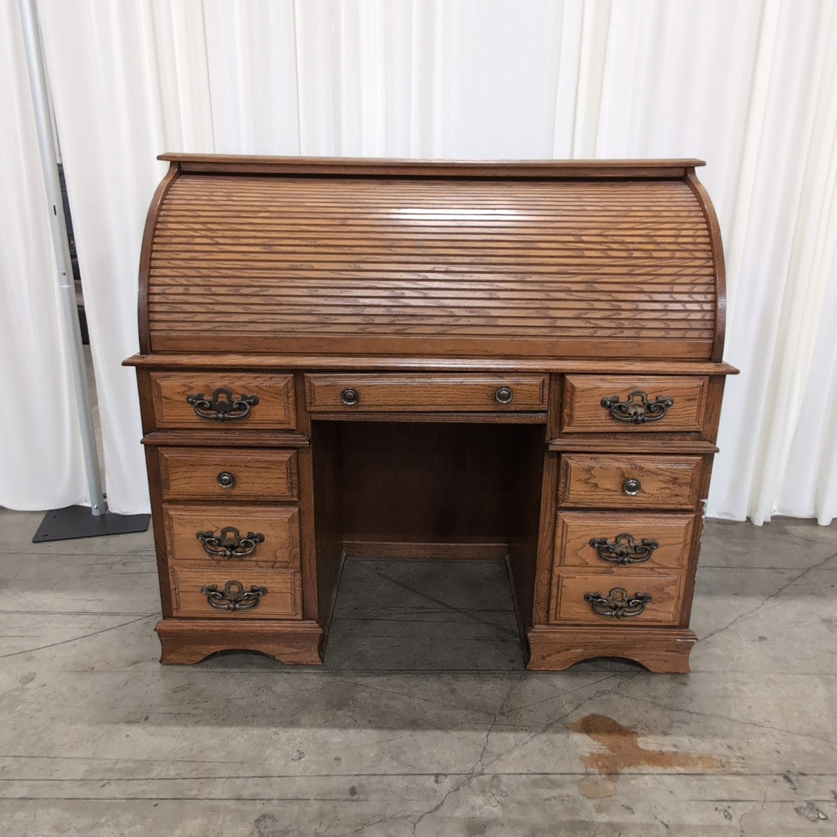 Traditional Oak Roll-Top Desk with Multiple Drawers